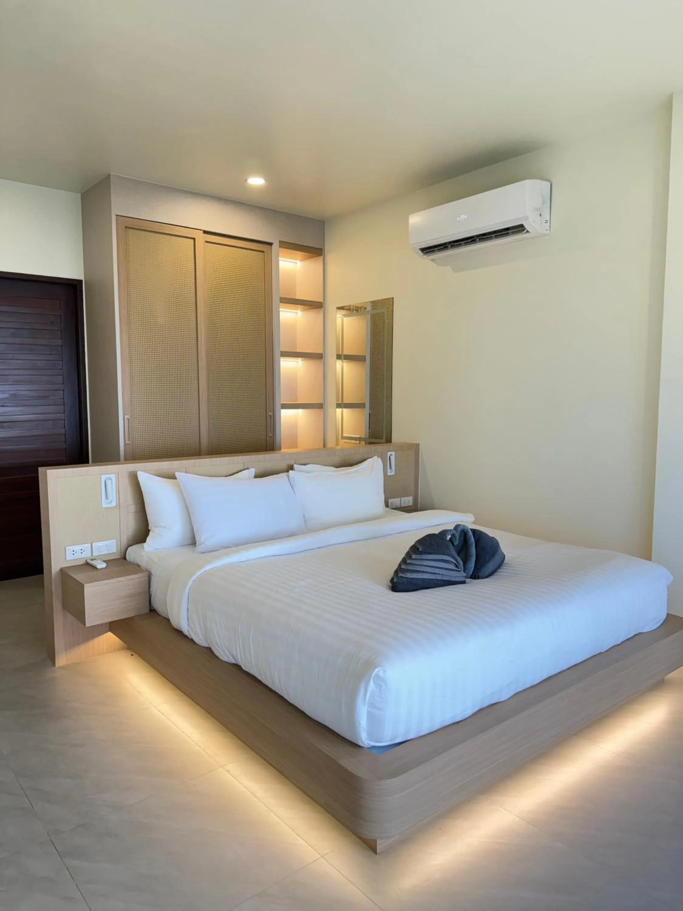 Bed in High Life Villas