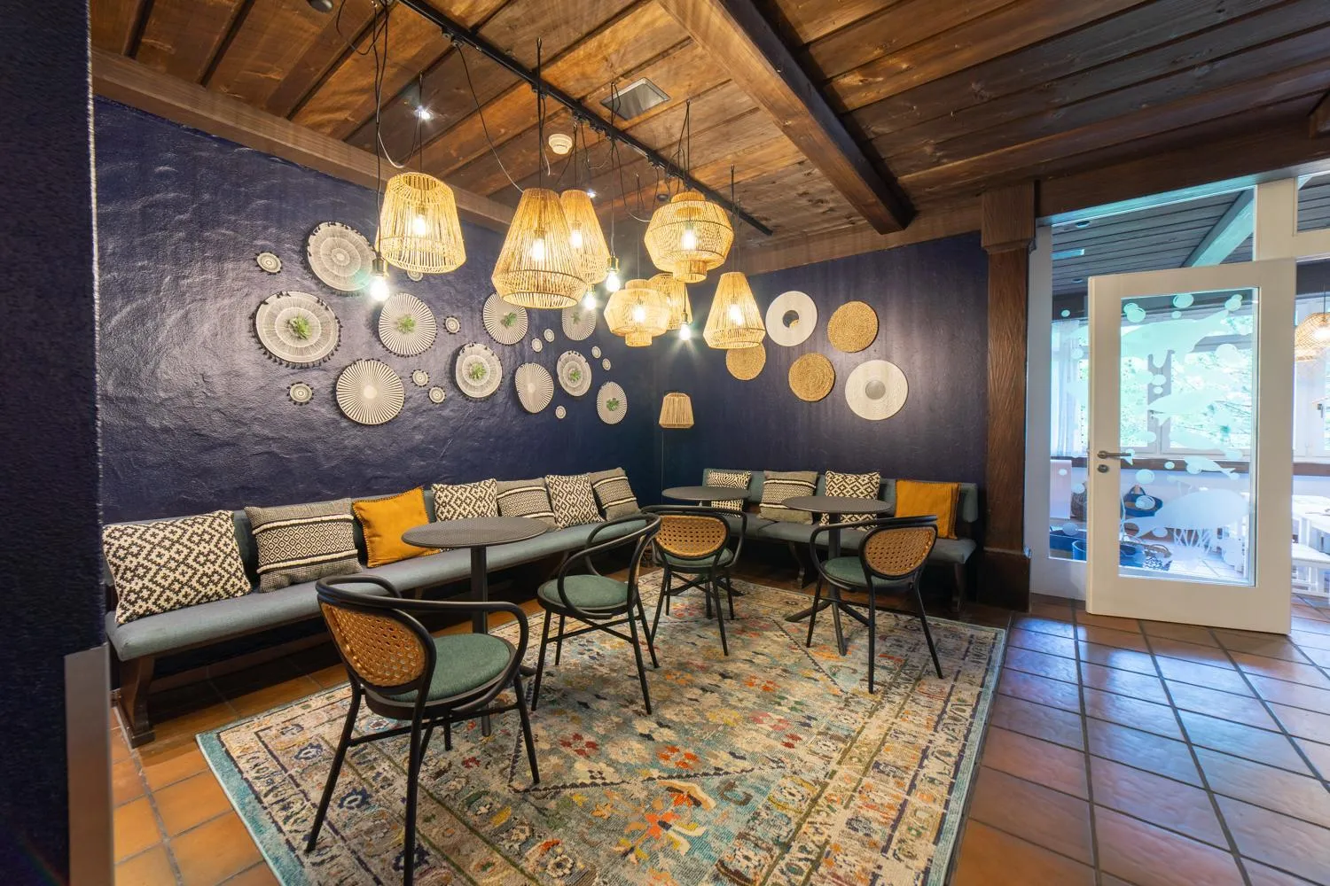 Lounge or bar in Hotel Säntis Lodge