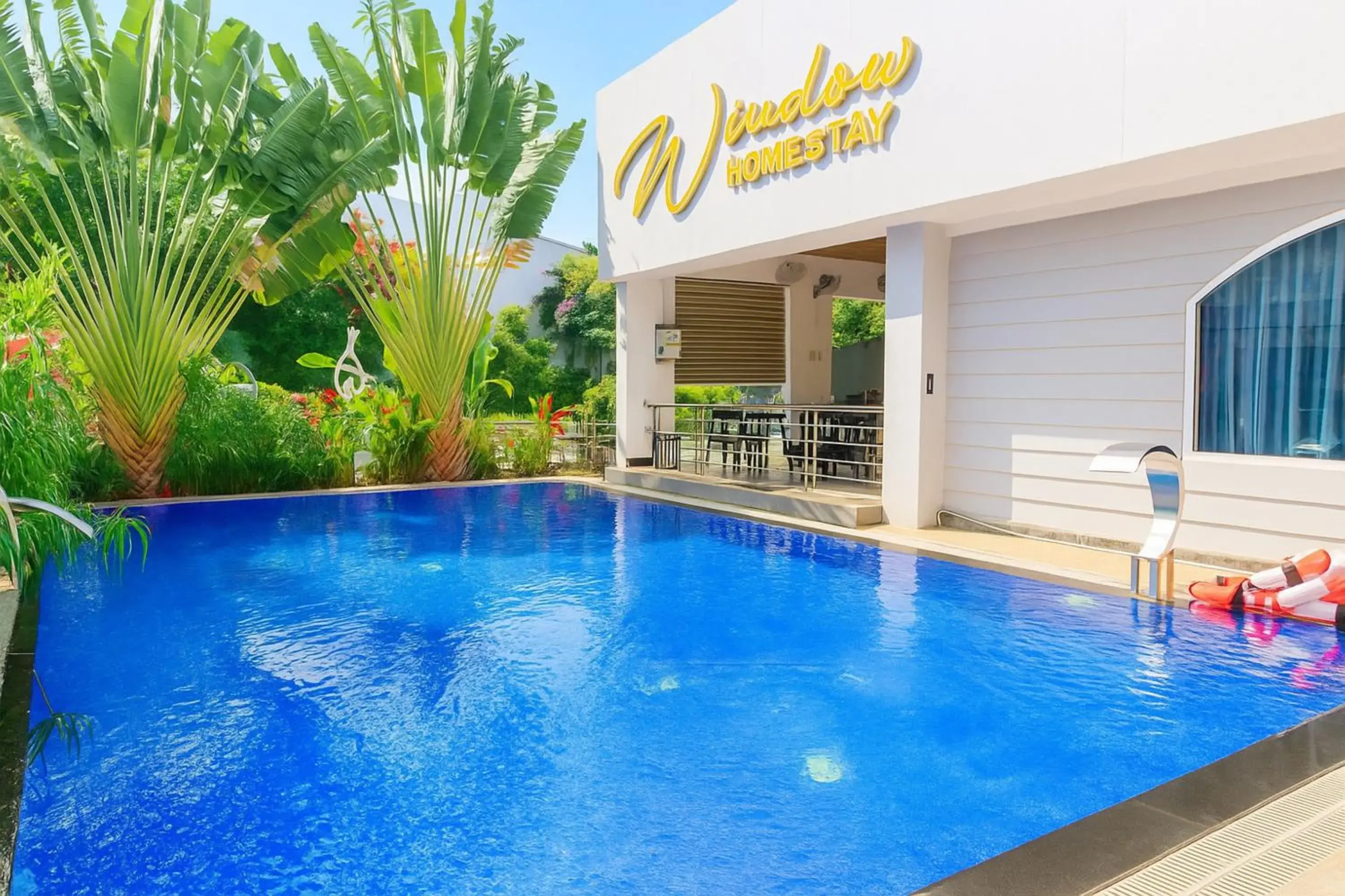 Property building in Window Homestay Property building in Window Homestay