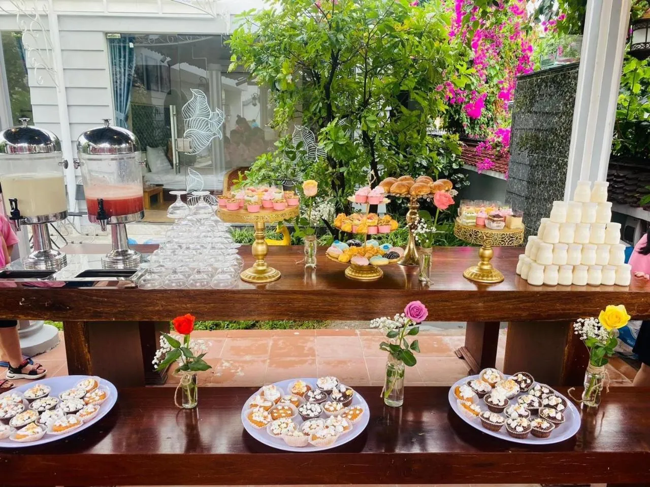 Dining area in Window Homestay