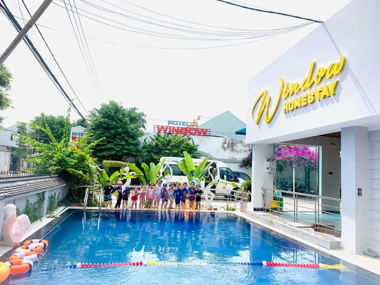 Swimming pool in Window Homestay