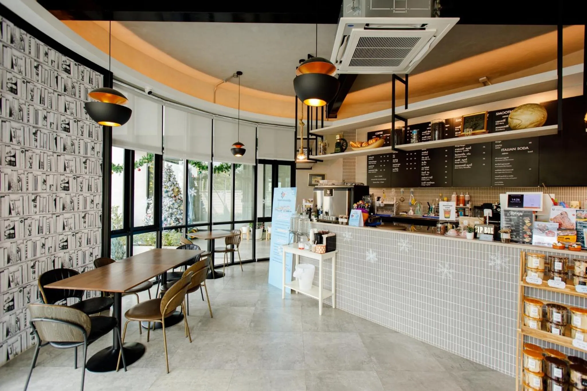 Dining area in Le Lert Hotel Ratchaburi