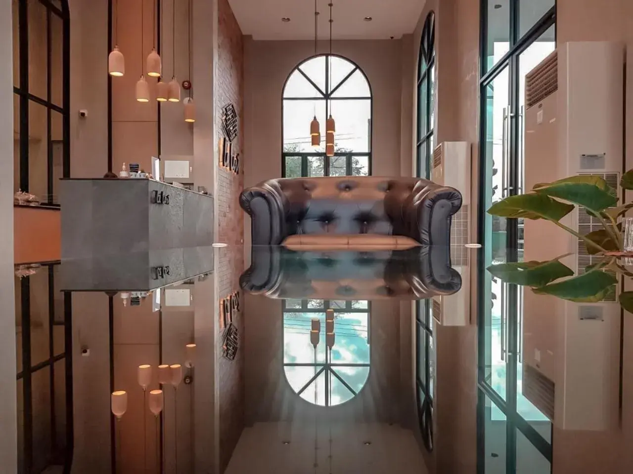 Lobby or reception in Le Lert Hotel Ratchaburi Lobby or reception in Le Lert Hotel Ratchaburi