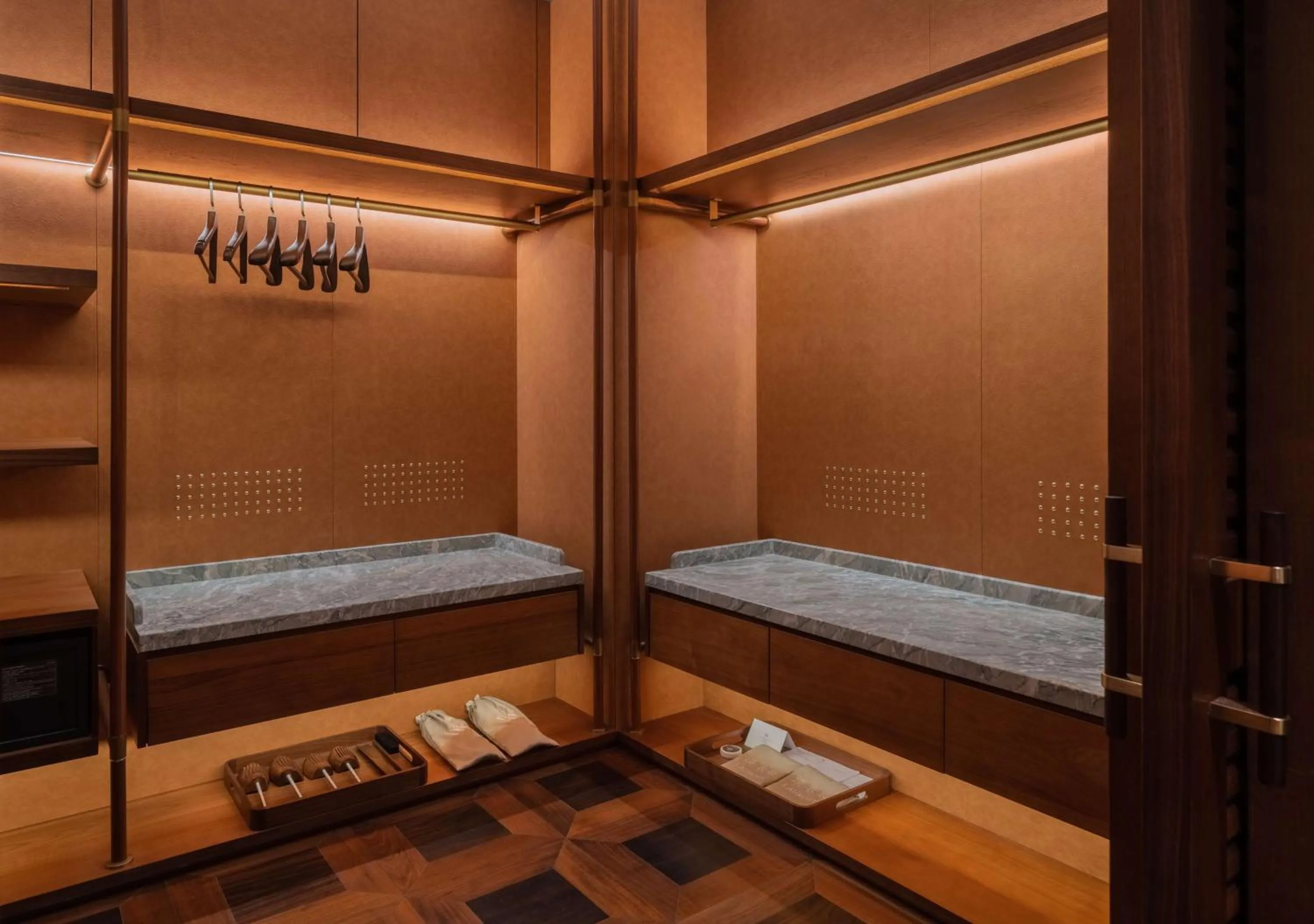 Photo of the whole room, Bed in Waldorf Astoria Xiamen