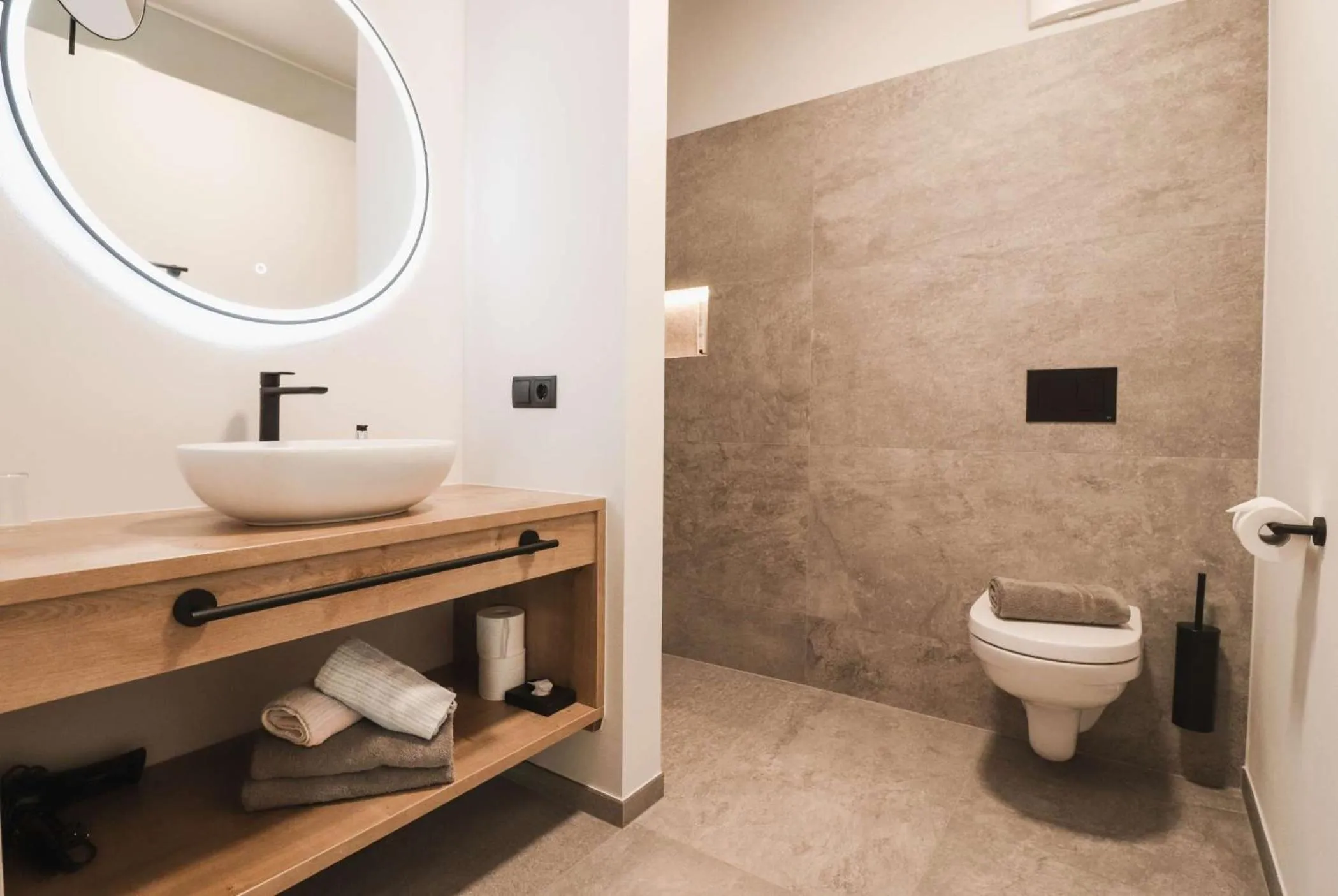 Bathroom in Guesthouse Karnatsch