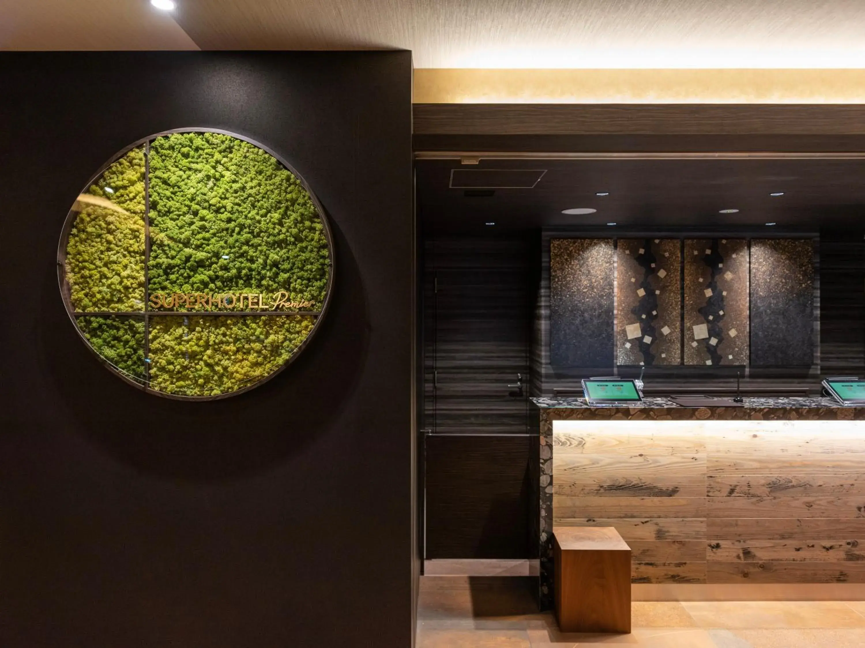 Lobby or reception in Super Hotel Premier Kanazawaeki Higashiguchi Lobby or reception in Super Hotel Premier Kanazawaeki Higashiguchi