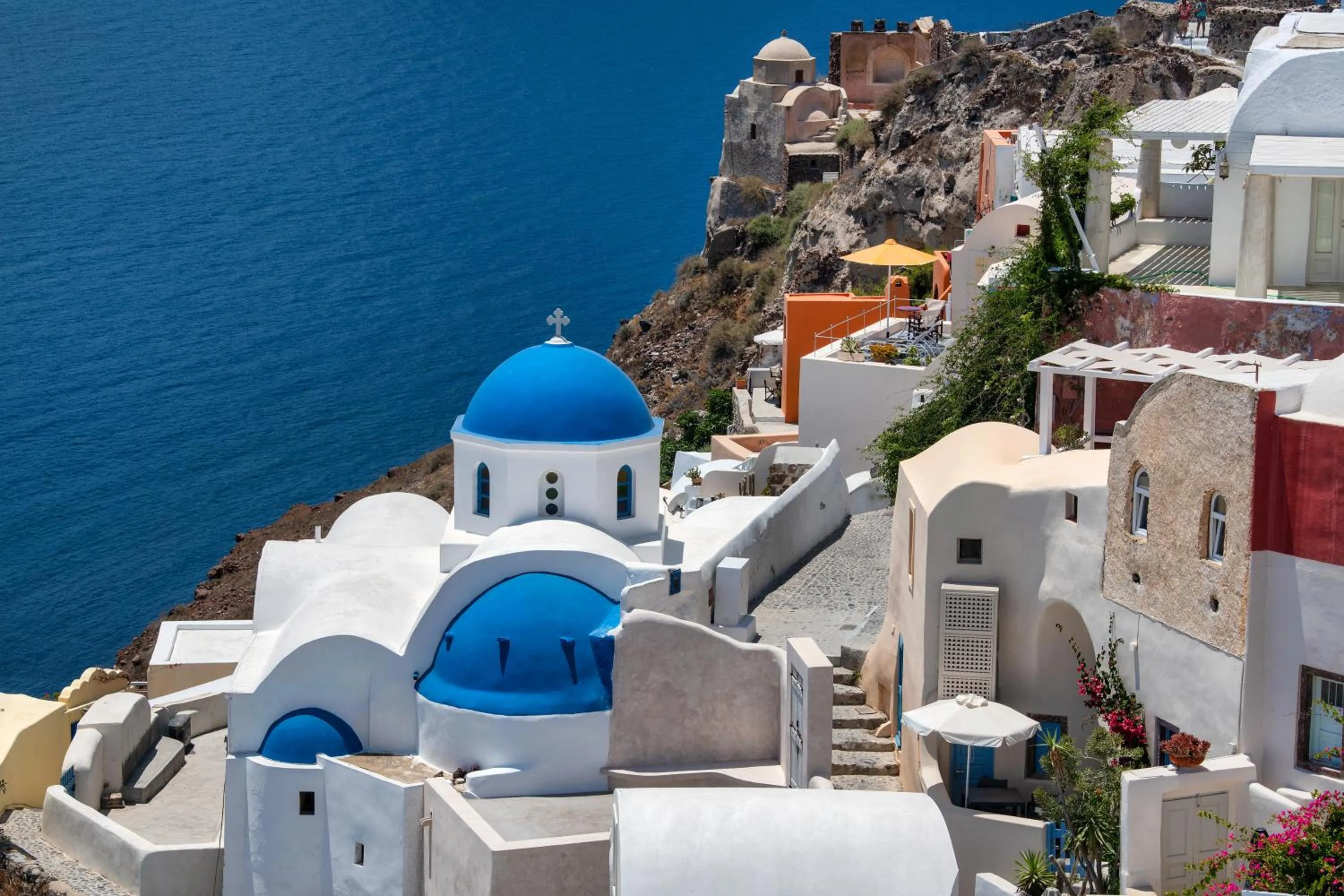 Neighbourhood in Kaleidoscope Oia Suites