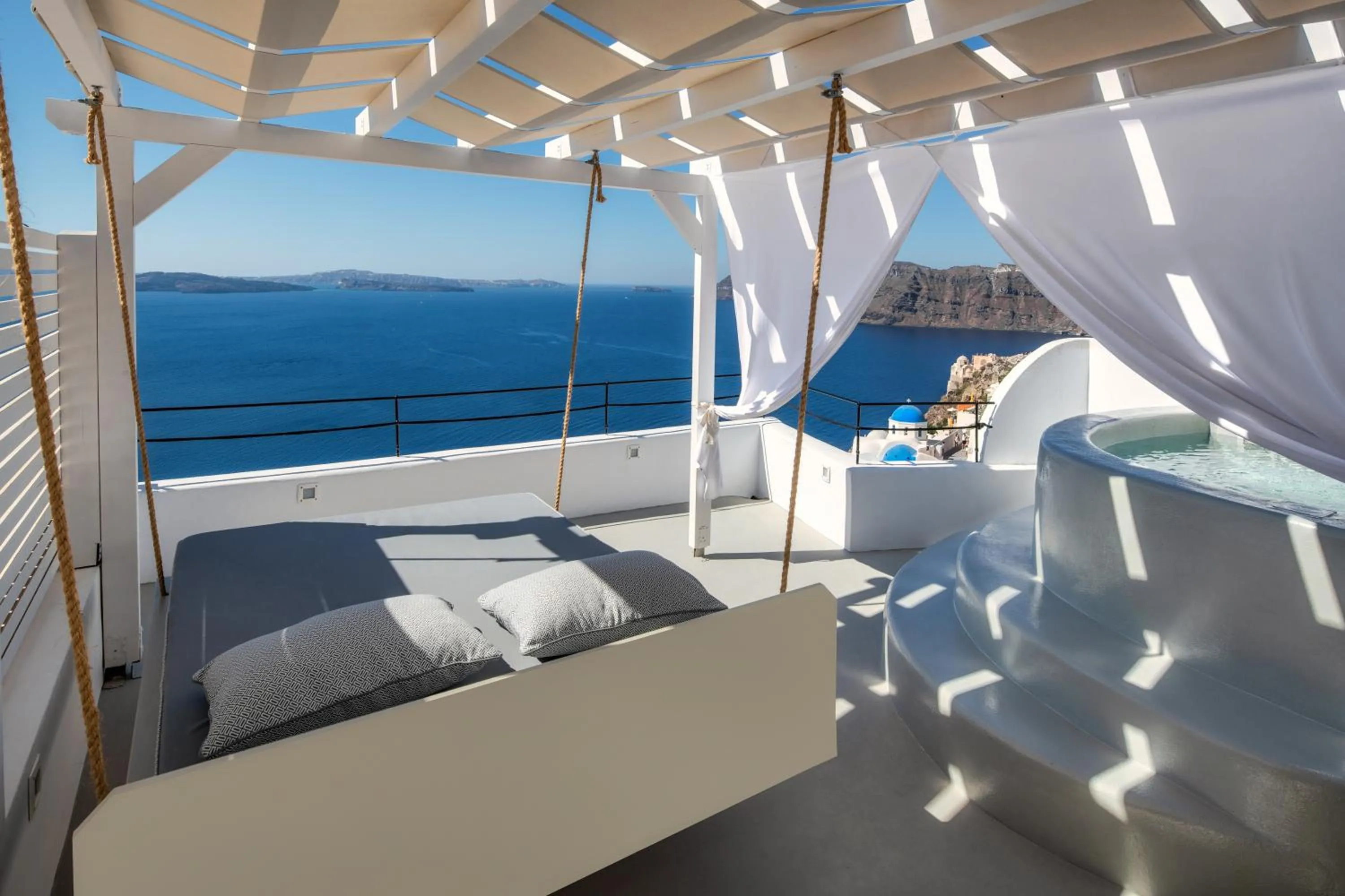 Natural landscape in Kaleidoscope Oia Suites