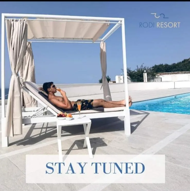 Swimming pool in Rodi Resort