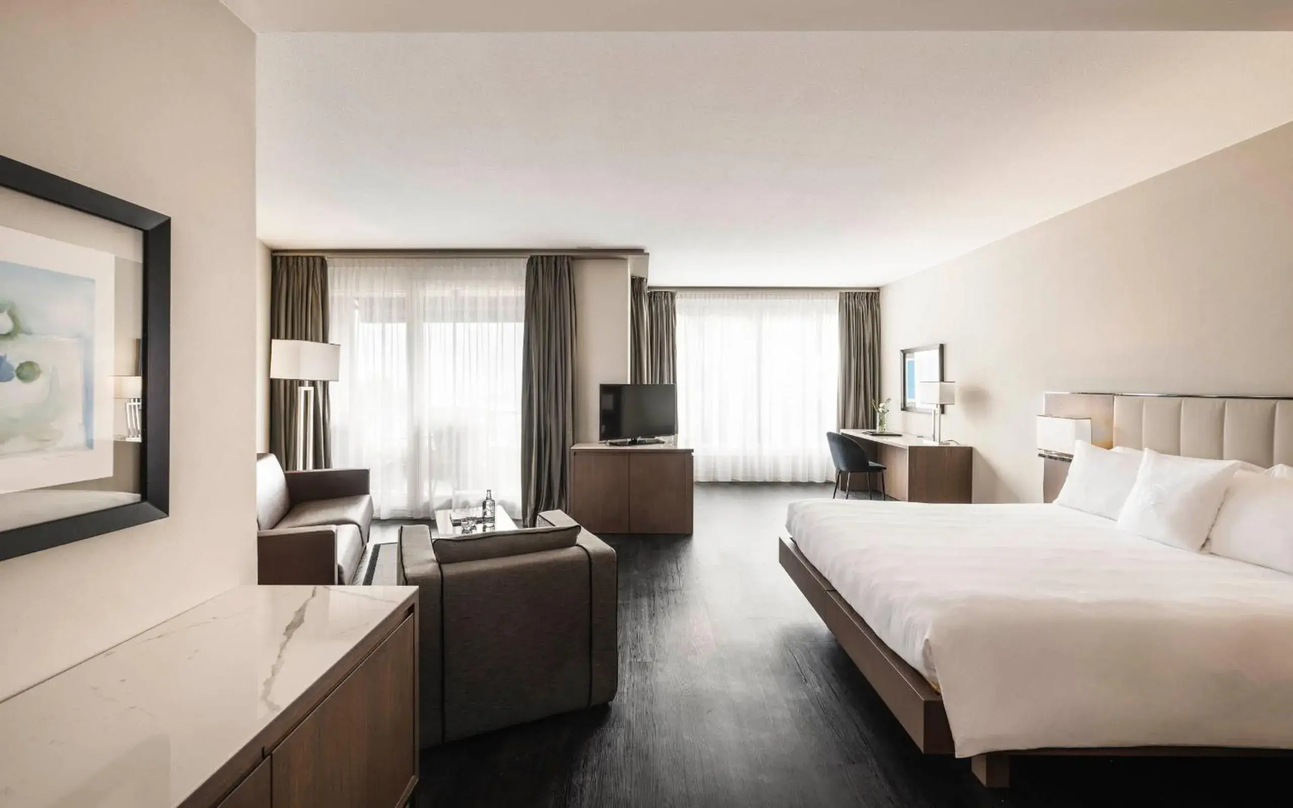 Photo of the whole room, Bed in Hotel Belvedere Locarno Photo of the whole room, Bed in Hotel Belvedere Locarno