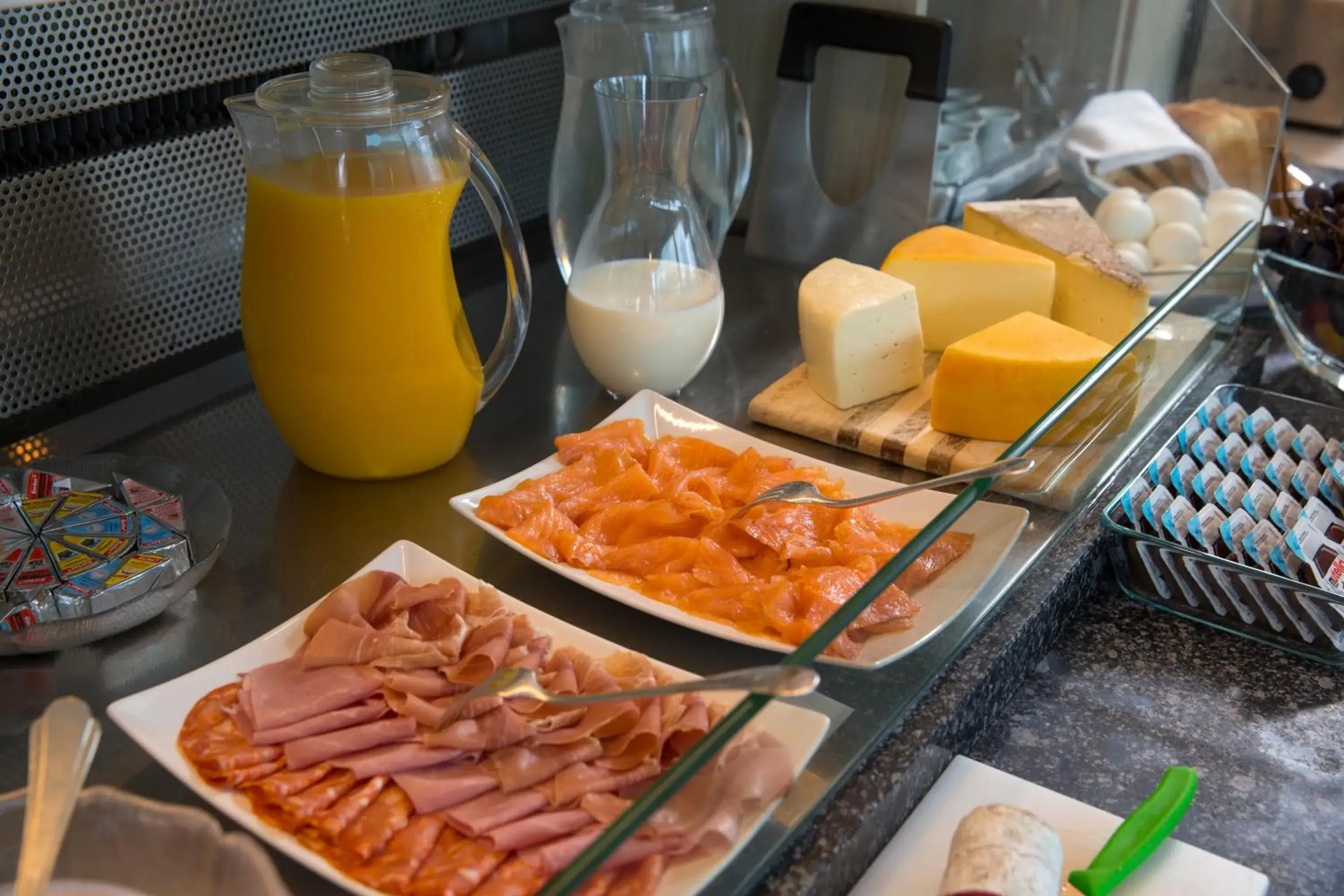 Restaurant/places to eat in Hotel Campione Restaurant/places to eat in Hotel Campione