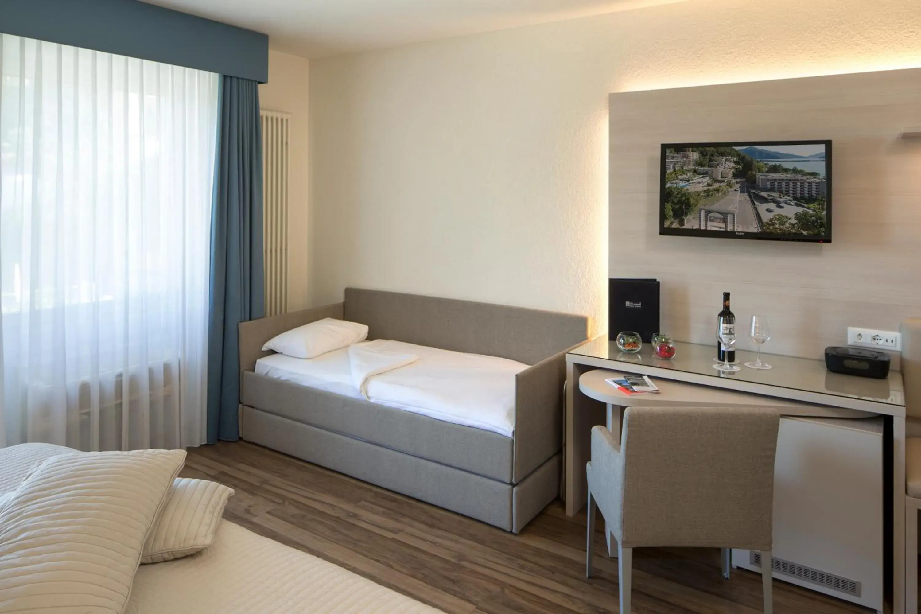 Bedroom, Bed in Hotel Campione Bedroom, Bed in Hotel Campione