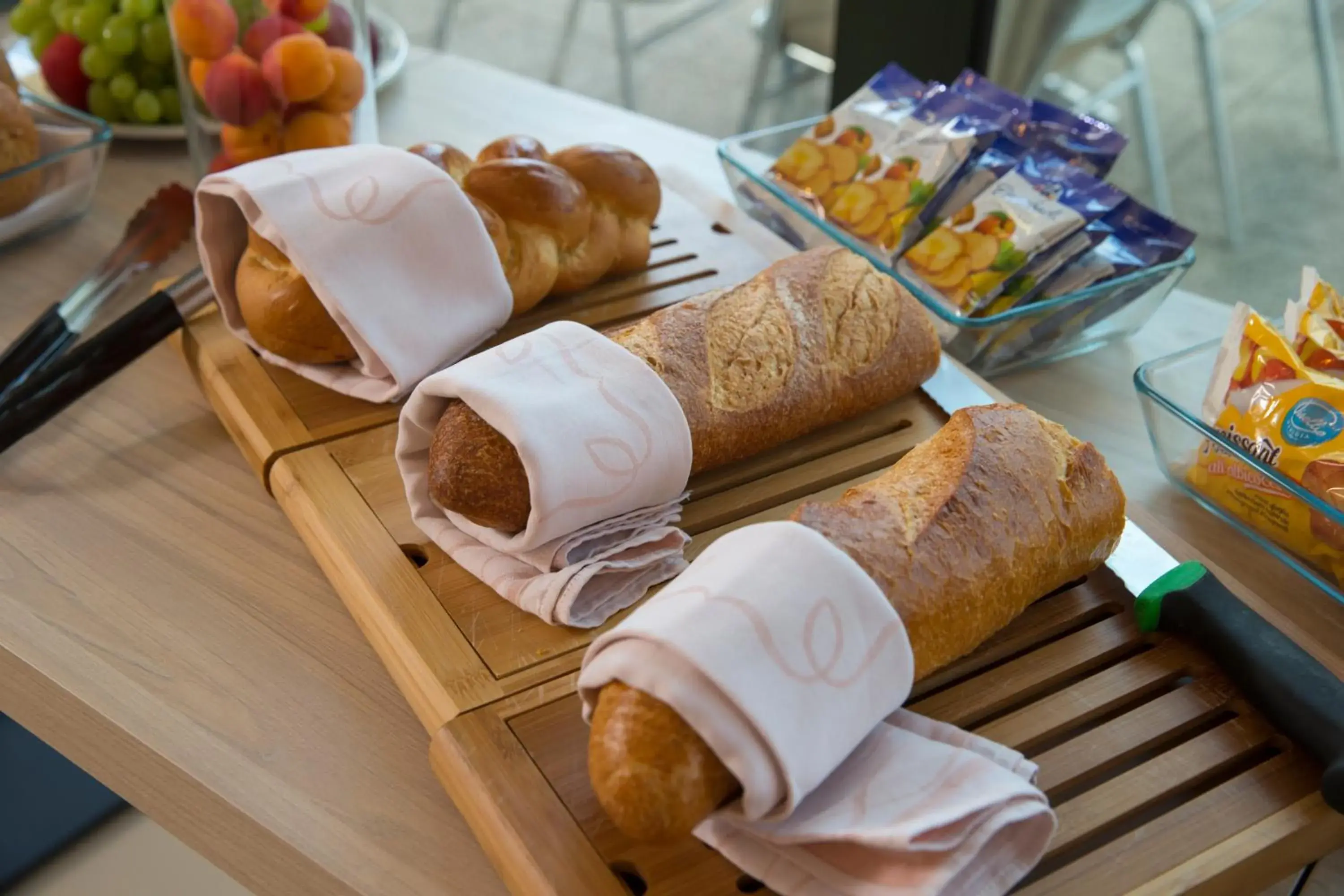 Restaurant/places to eat in Hotel Campione Restaurant/places to eat in Hotel Campione