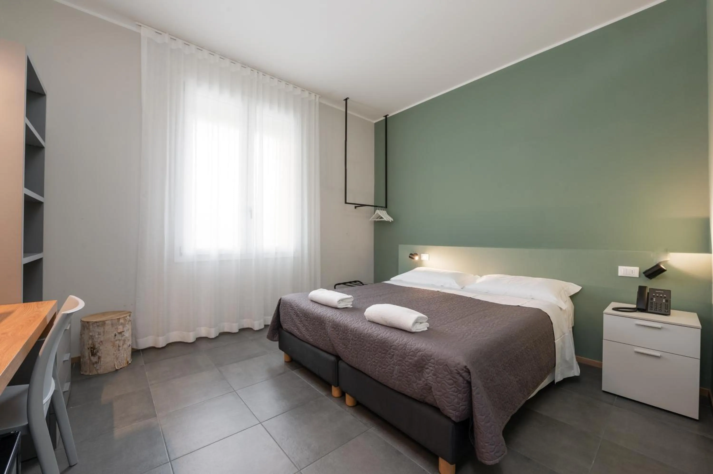 Bedroom, Bed in Hotel Perla