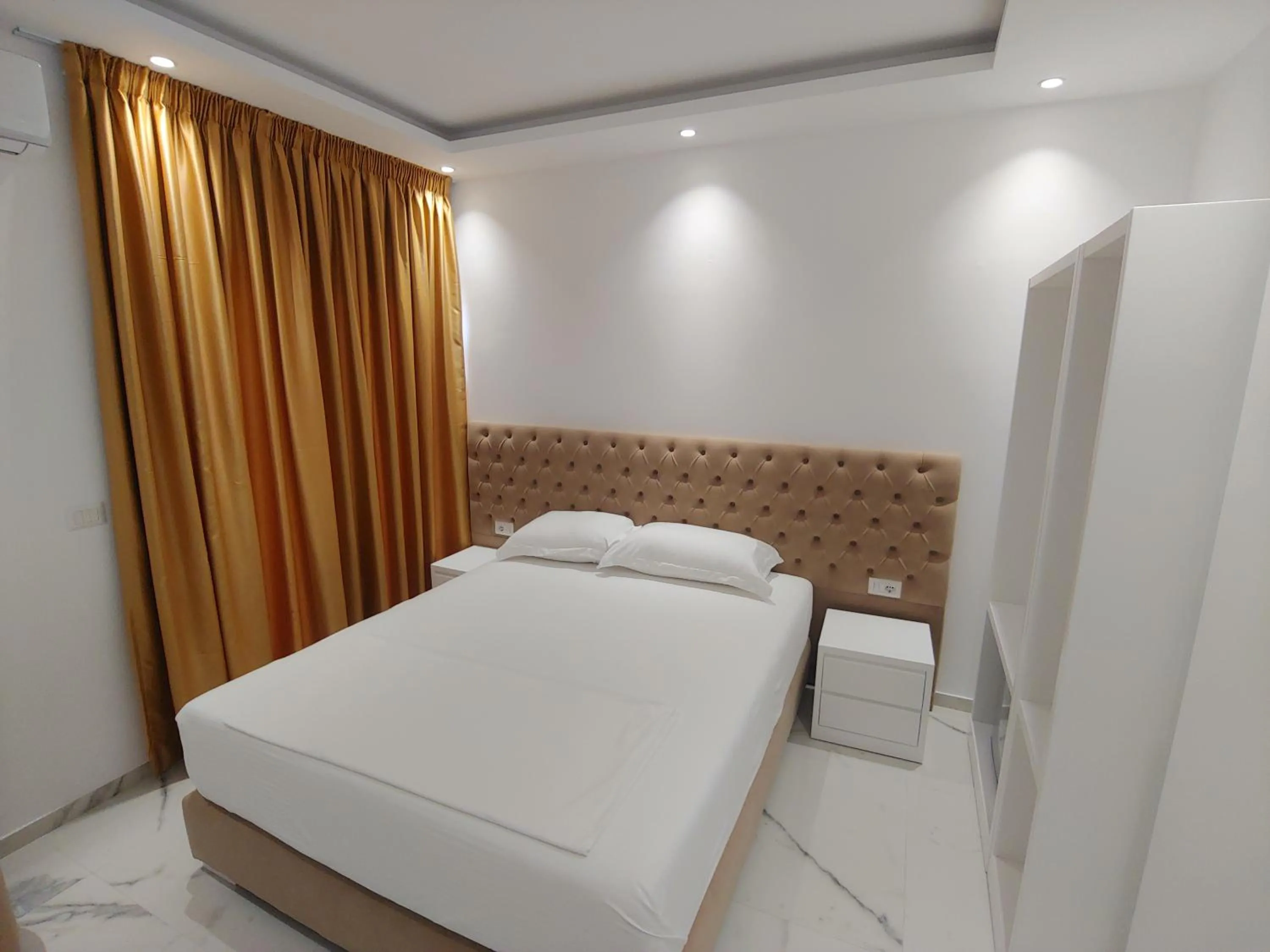 Deluxe Family Room in Hotel ZEKA