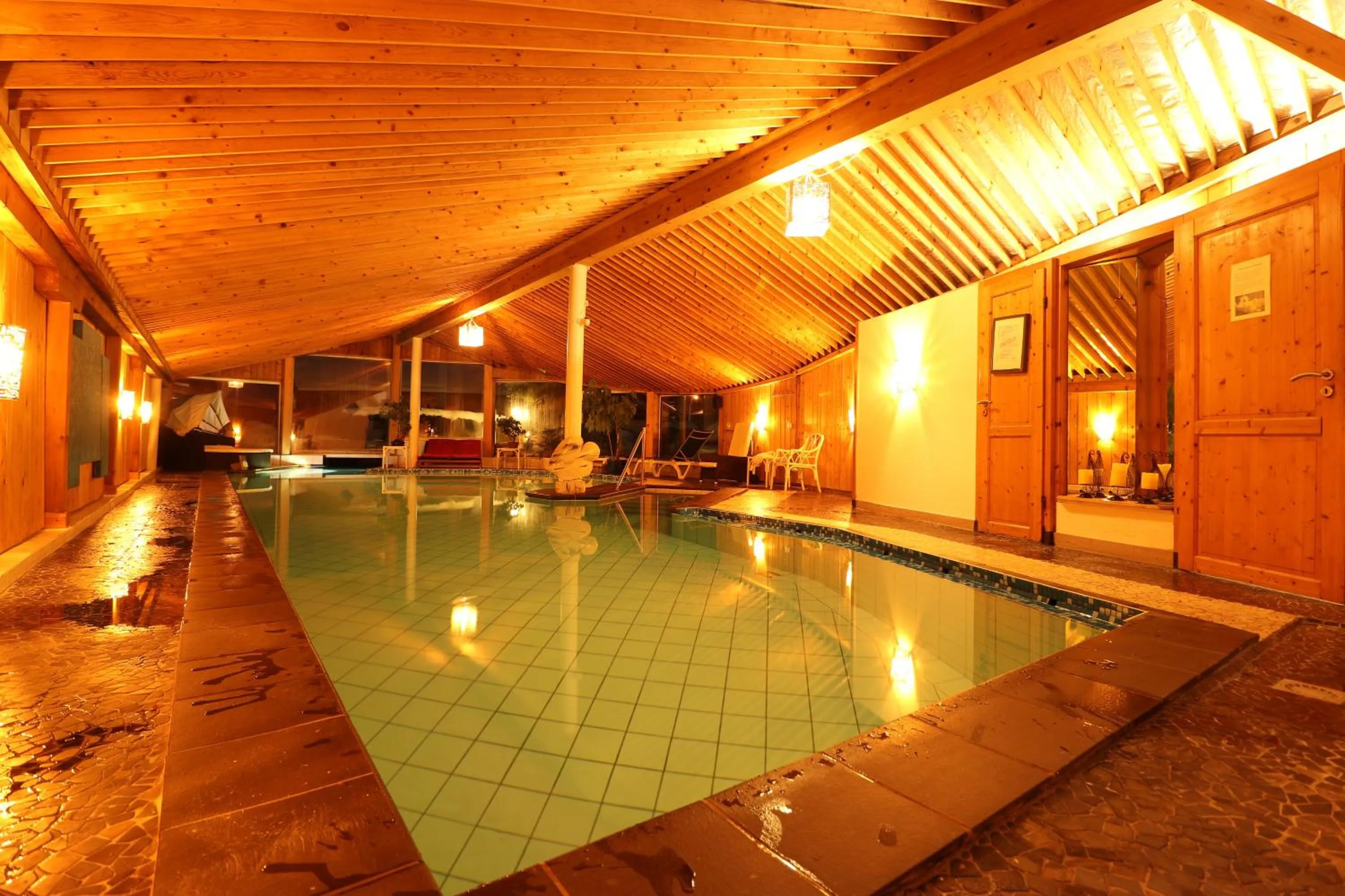 Swimming pool in Chalet Hotel Adler