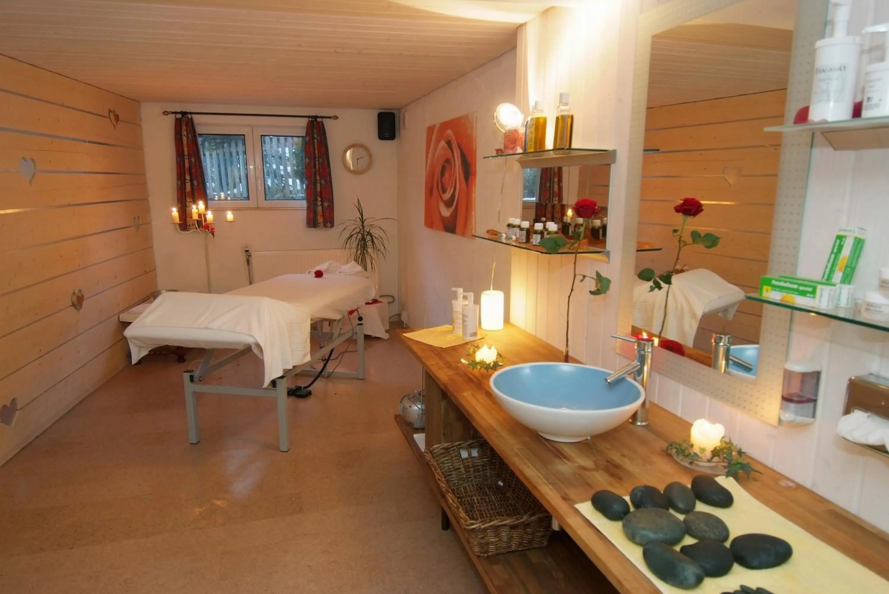 Spa and wellness centre/facilities in Chalet Hotel Adler