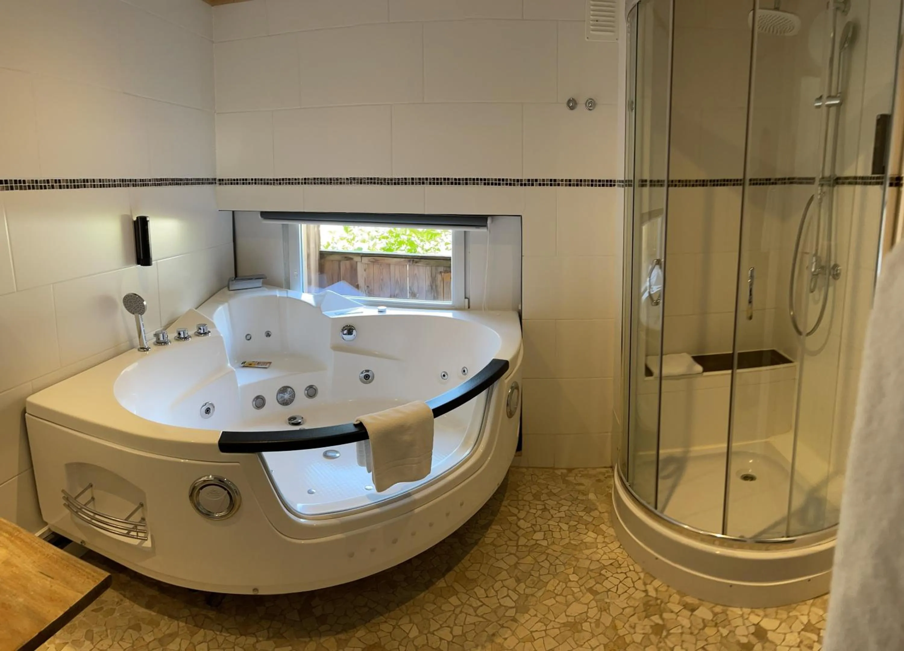 Hot Tub in Chalet Hotel Adler