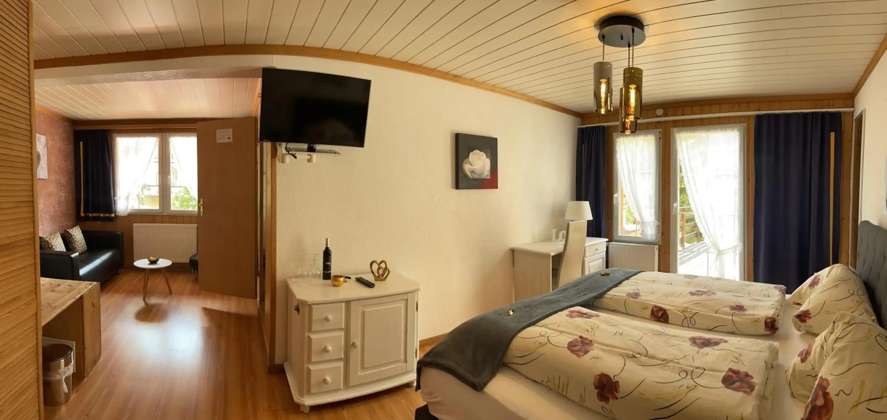 Double Room with Whirlpool - single occupancy in Chalet Hotel Adler Double Room with Whirlpool - single occupancy in Chalet Hotel Adler