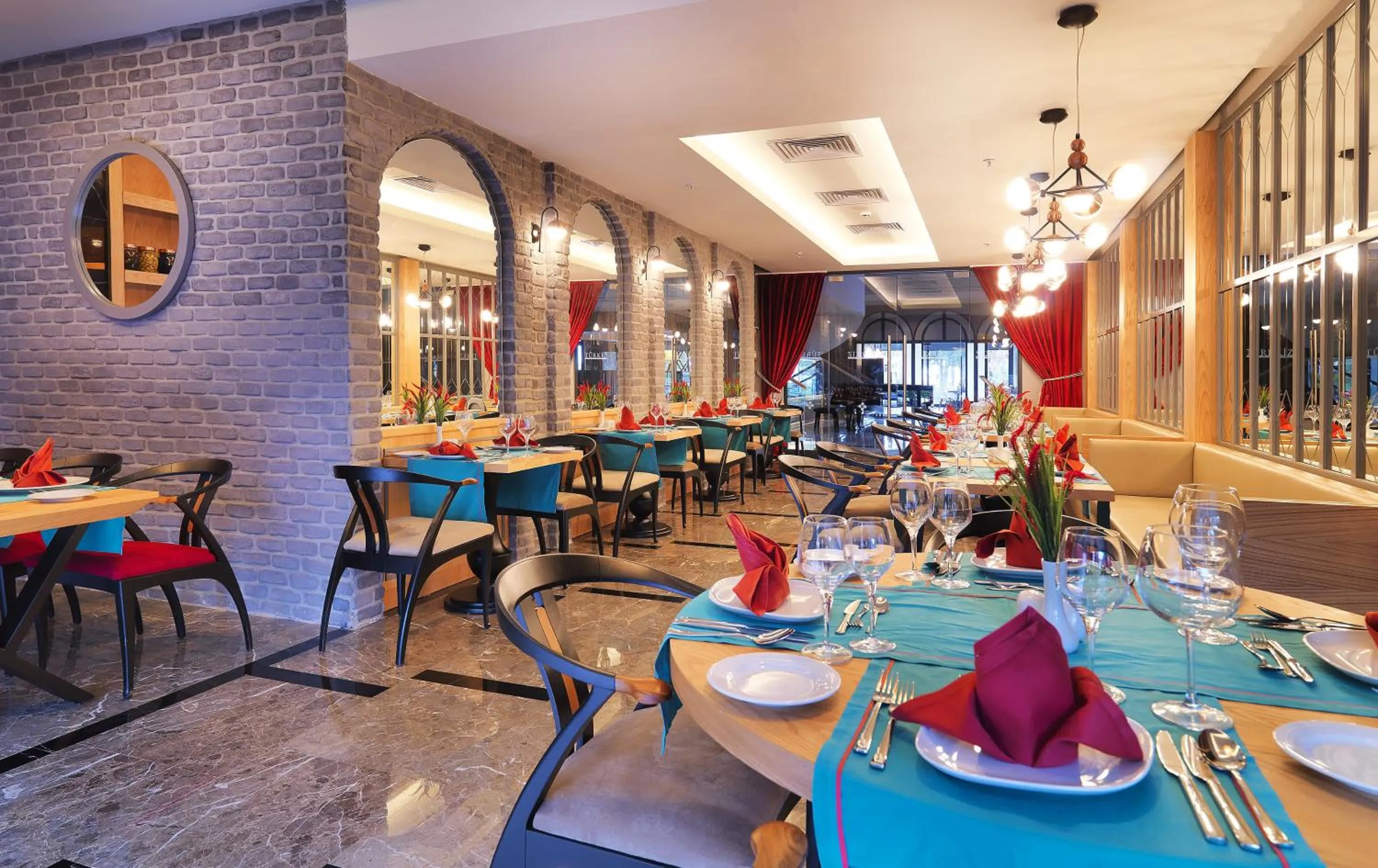 Restaurant/places to eat in Imperial Türkiz Resort Hotel & SPA