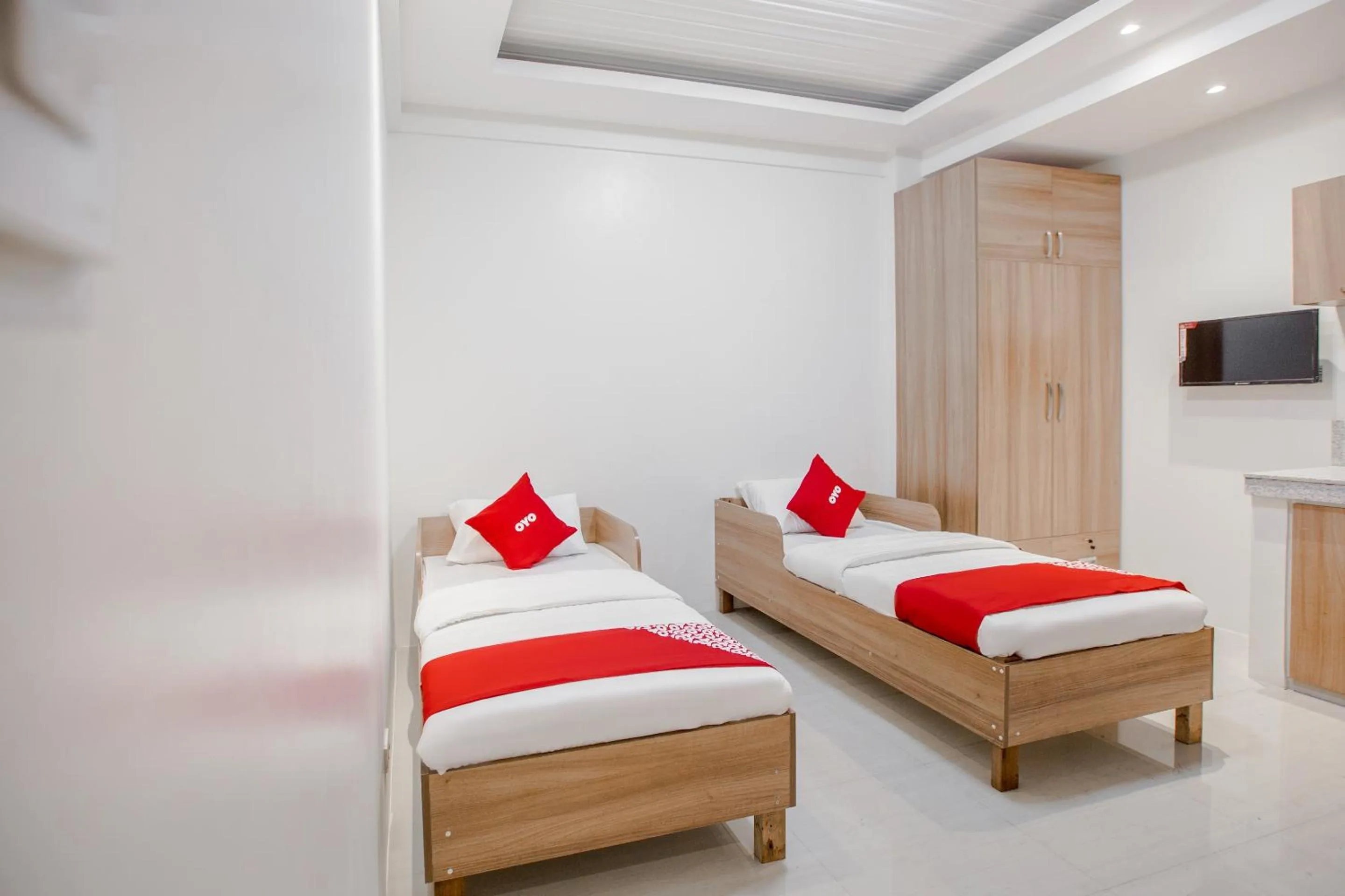 Bedroom in OYO 605 The Quarters