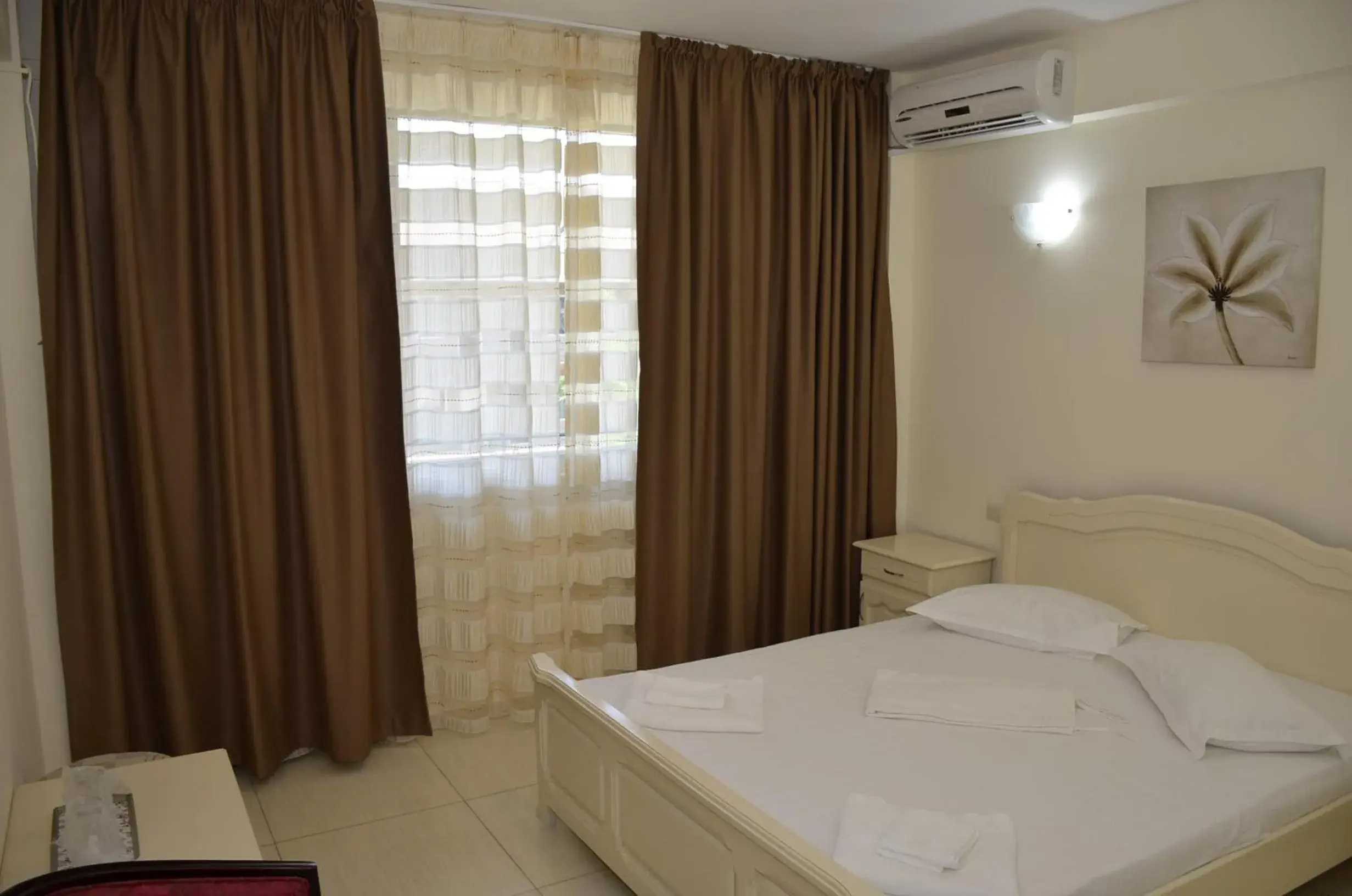 Double or Twin Room in Hotel Impact Double or Twin Room in Hotel Impact