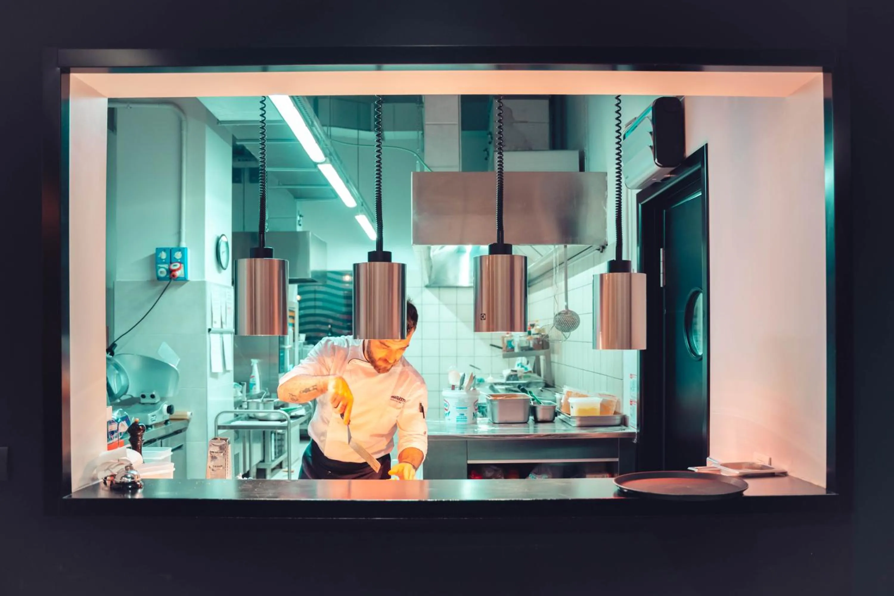 Restaurant/places to eat in The Social Hub Bologna