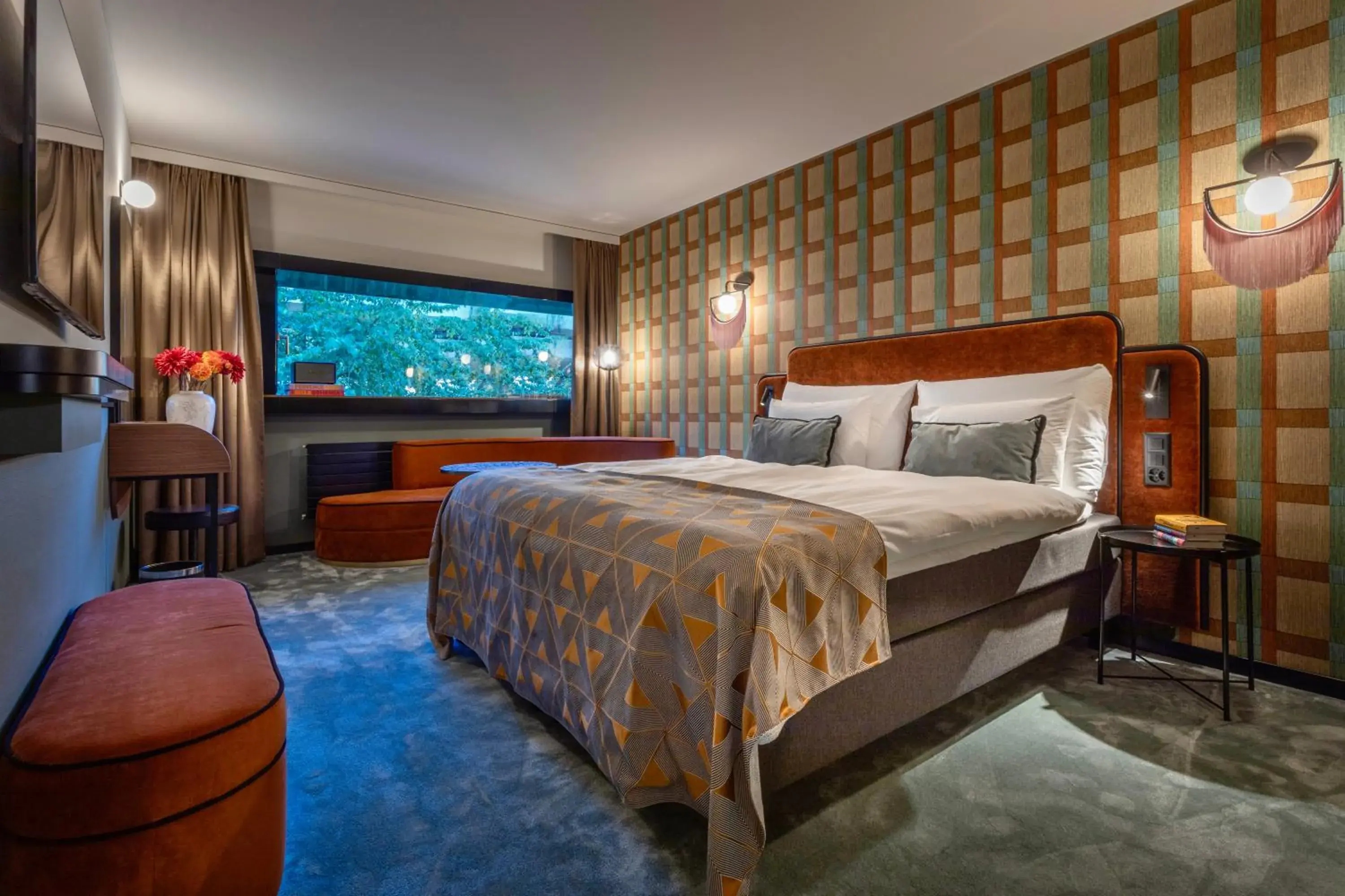 Bed in The Home Hotel Zürich - a member of DESIGN HOTELS Bed in The Home Hotel Zürich - a member of DESIGN HOTELS