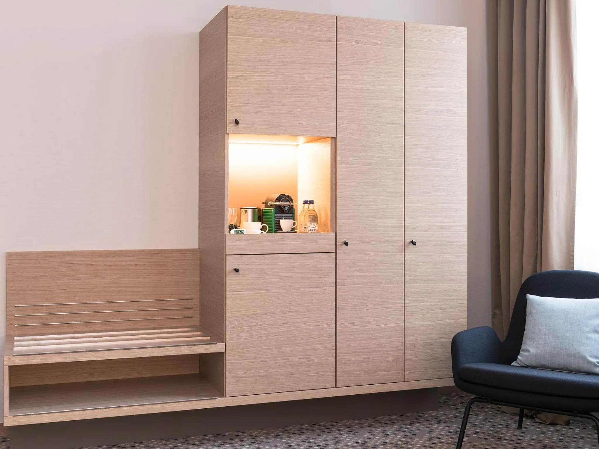 Coffee/tea facilities in Hotel Savoy