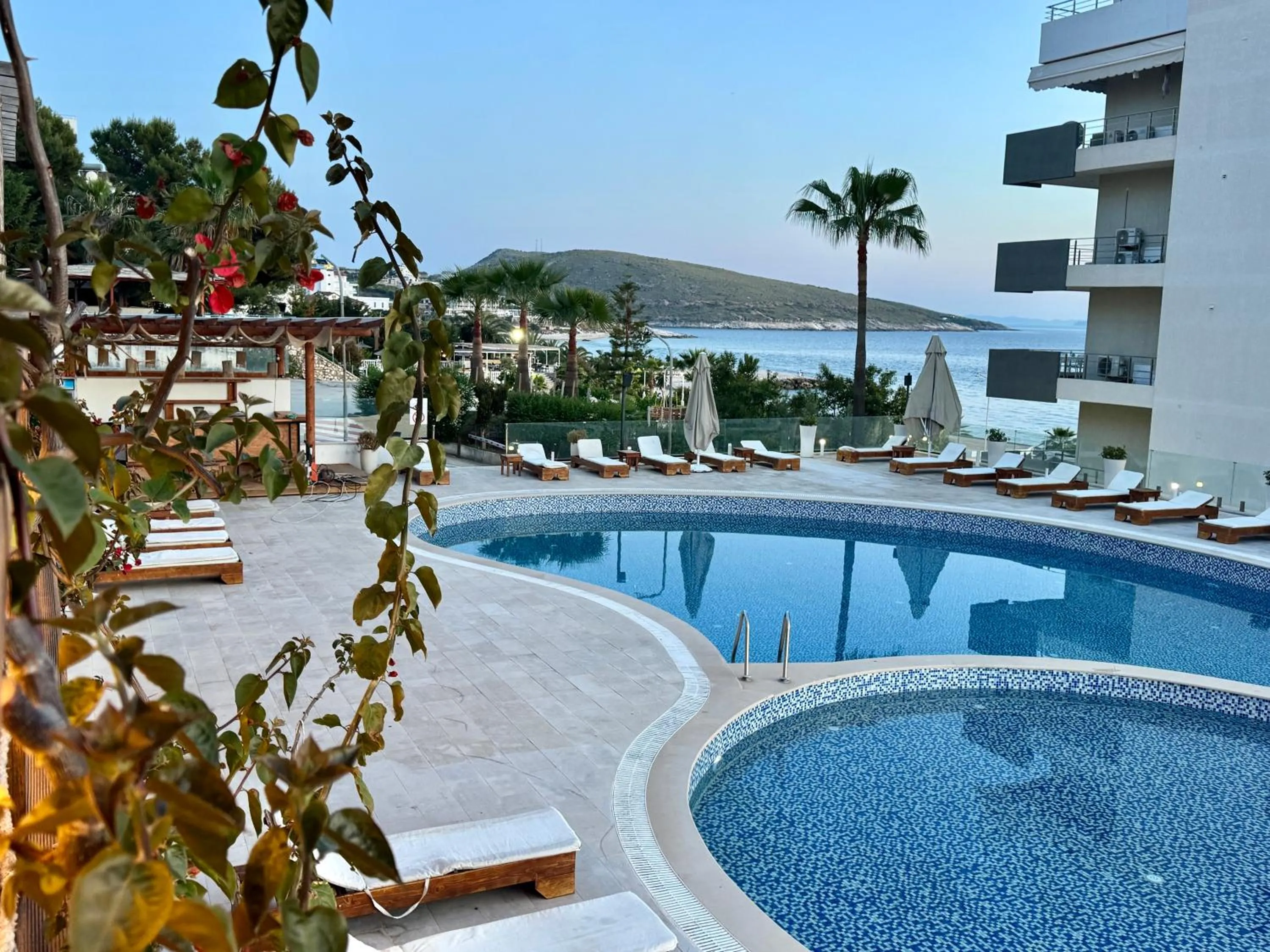 Harbour Hotel
