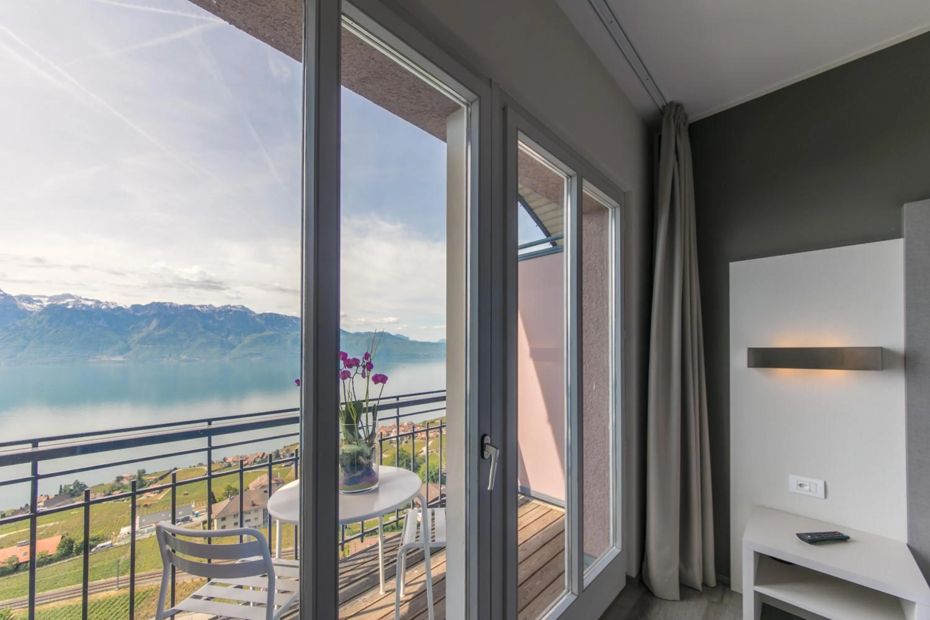 Day in Hôtel Prealpina