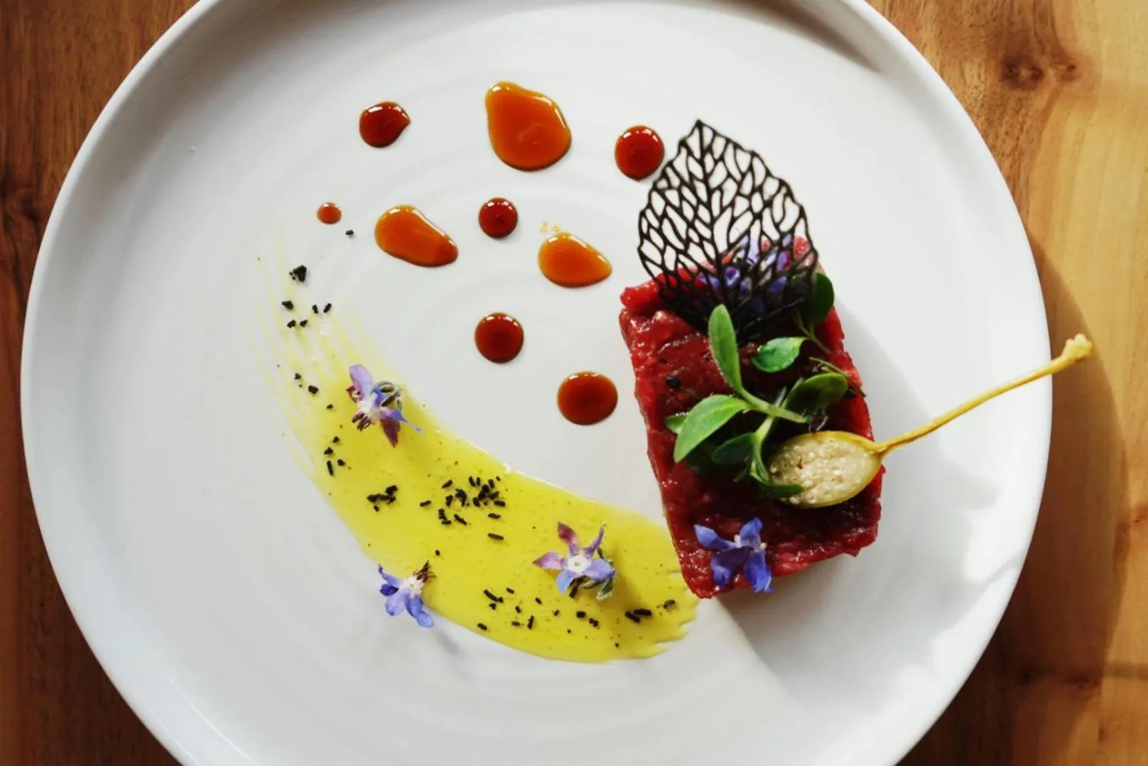 Restaurant/places to eat in Le Mirabeau Resort & Spa