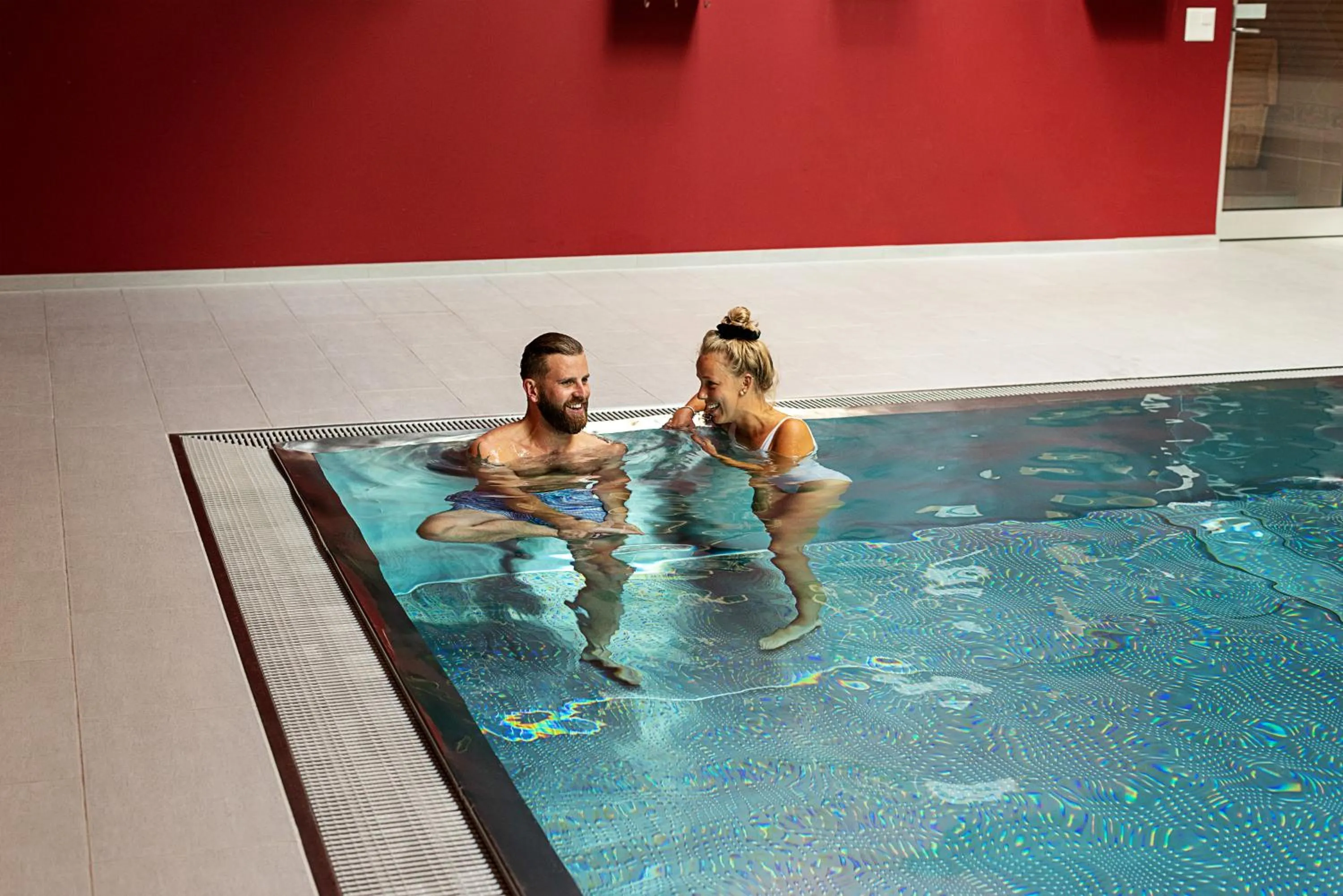 Hot Tub in Le Mirabeau Resort & Spa