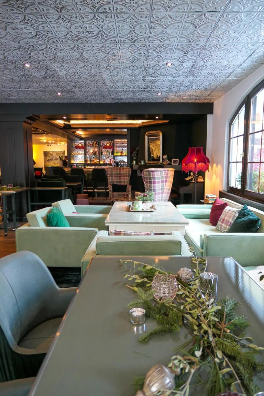 Restaurant/places to eat in Le Mirabeau Resort & Spa