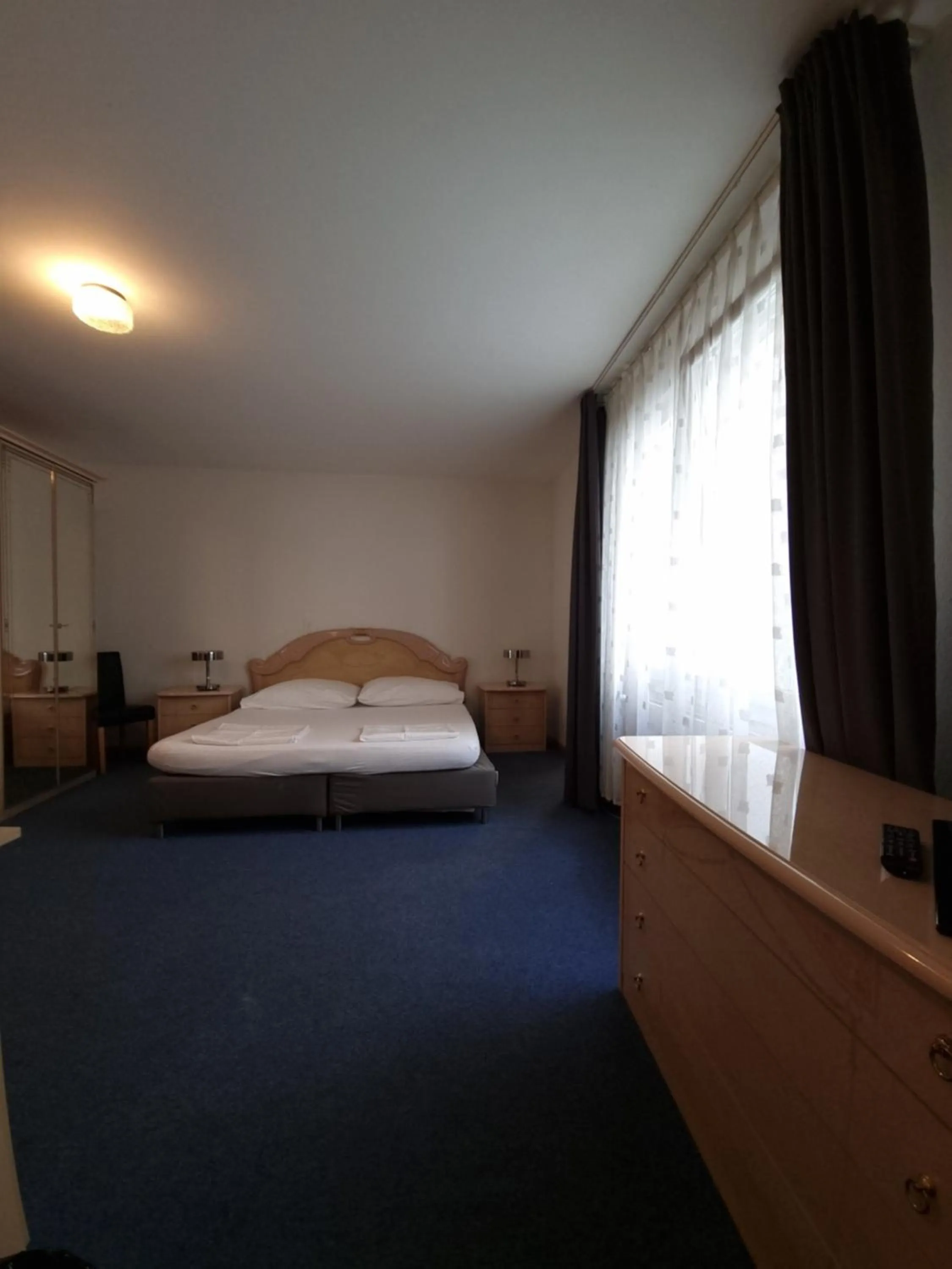 Bed in Spalenbrunnen Hotel & Restaurant Basel City Center