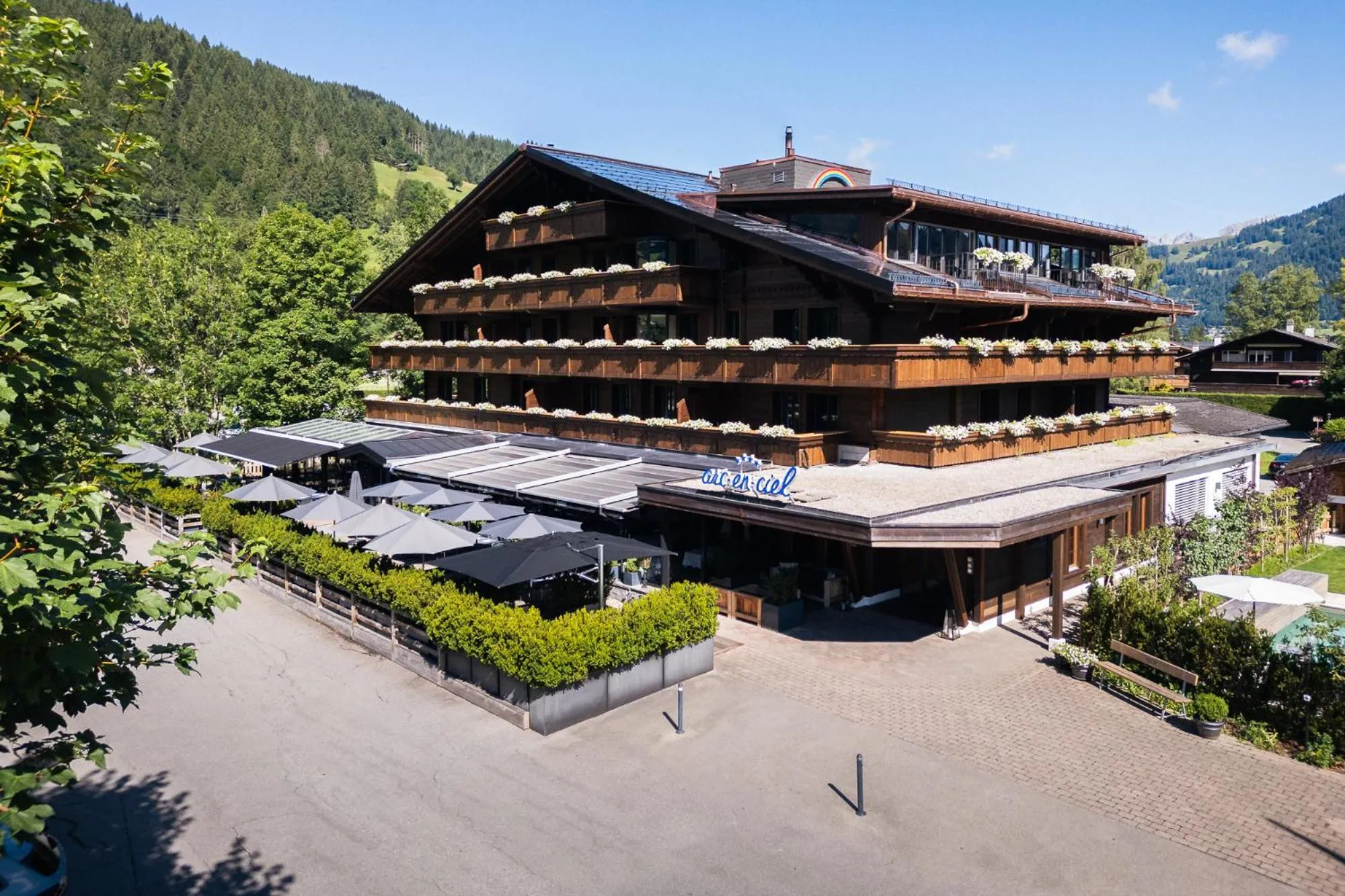 Property building in Hotel Arc-en-ciel Gstaad