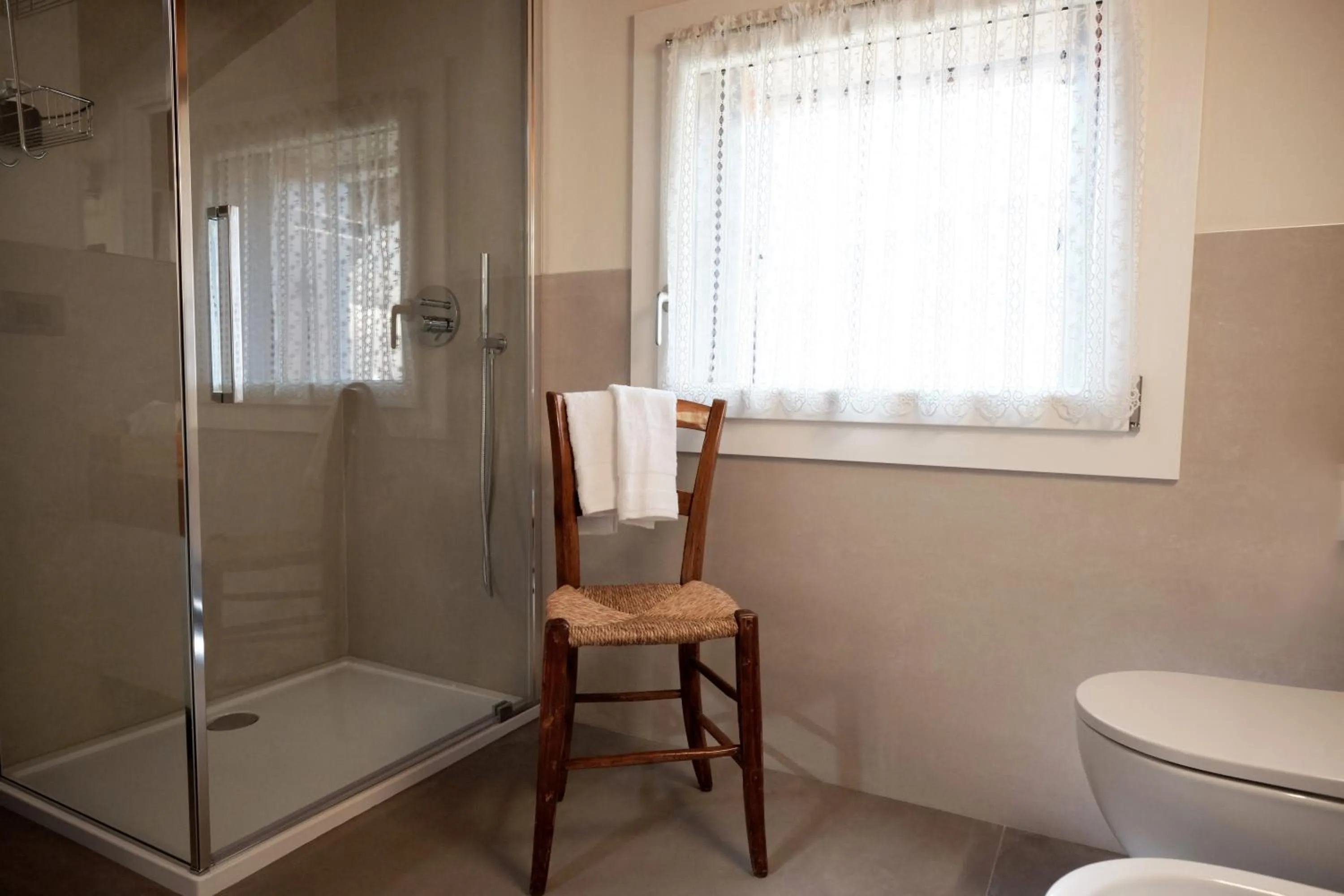 Bathroom in B&B Stella Alpina