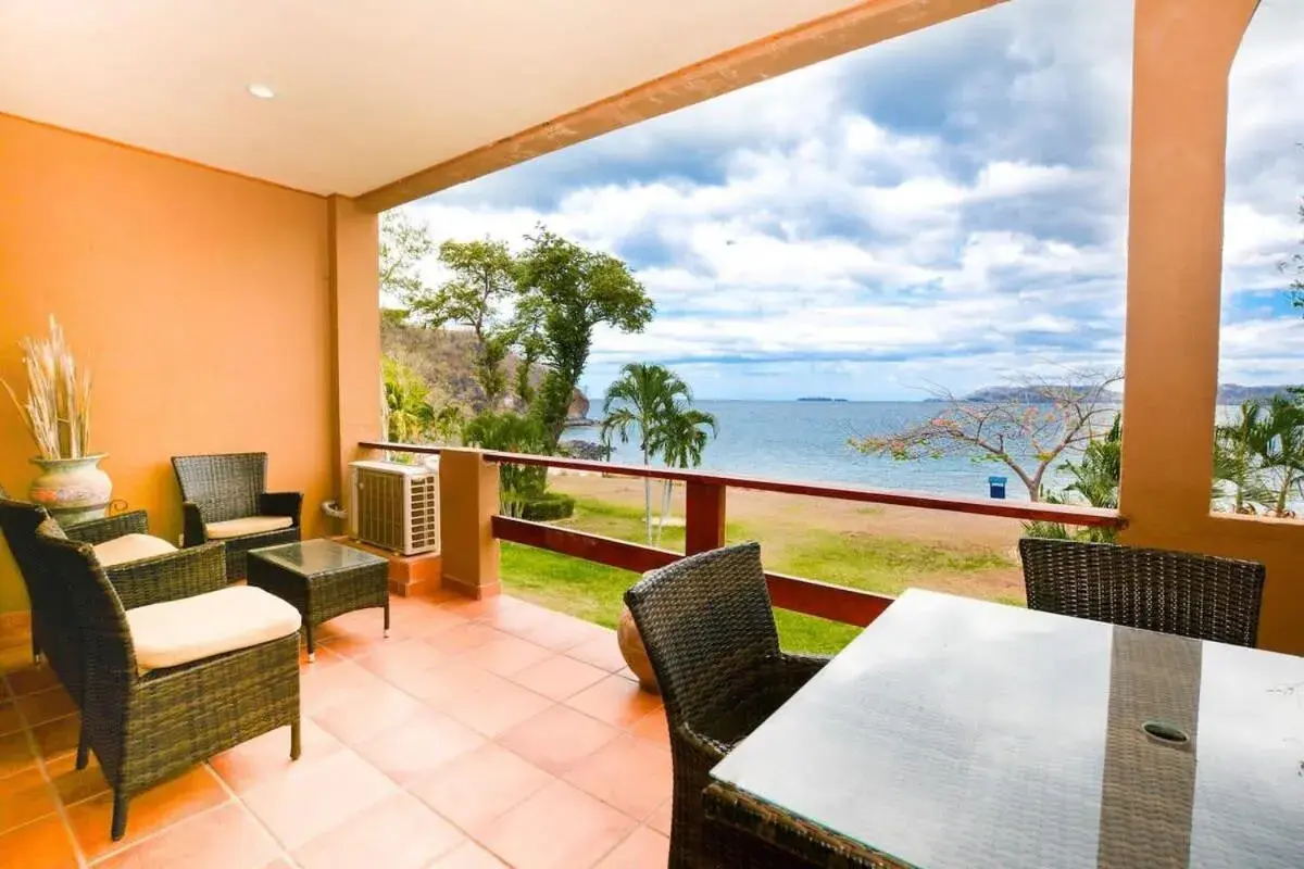 Elegant 3BR Beachfront Condo with Spacious Interior, Ocean-View Terrace & Direct Access to Playa Flamingo Elegant 3BR Beachfront Condo with Spacious Interior, Ocean-View Terrace & Direct Access to Playa Flamingo
