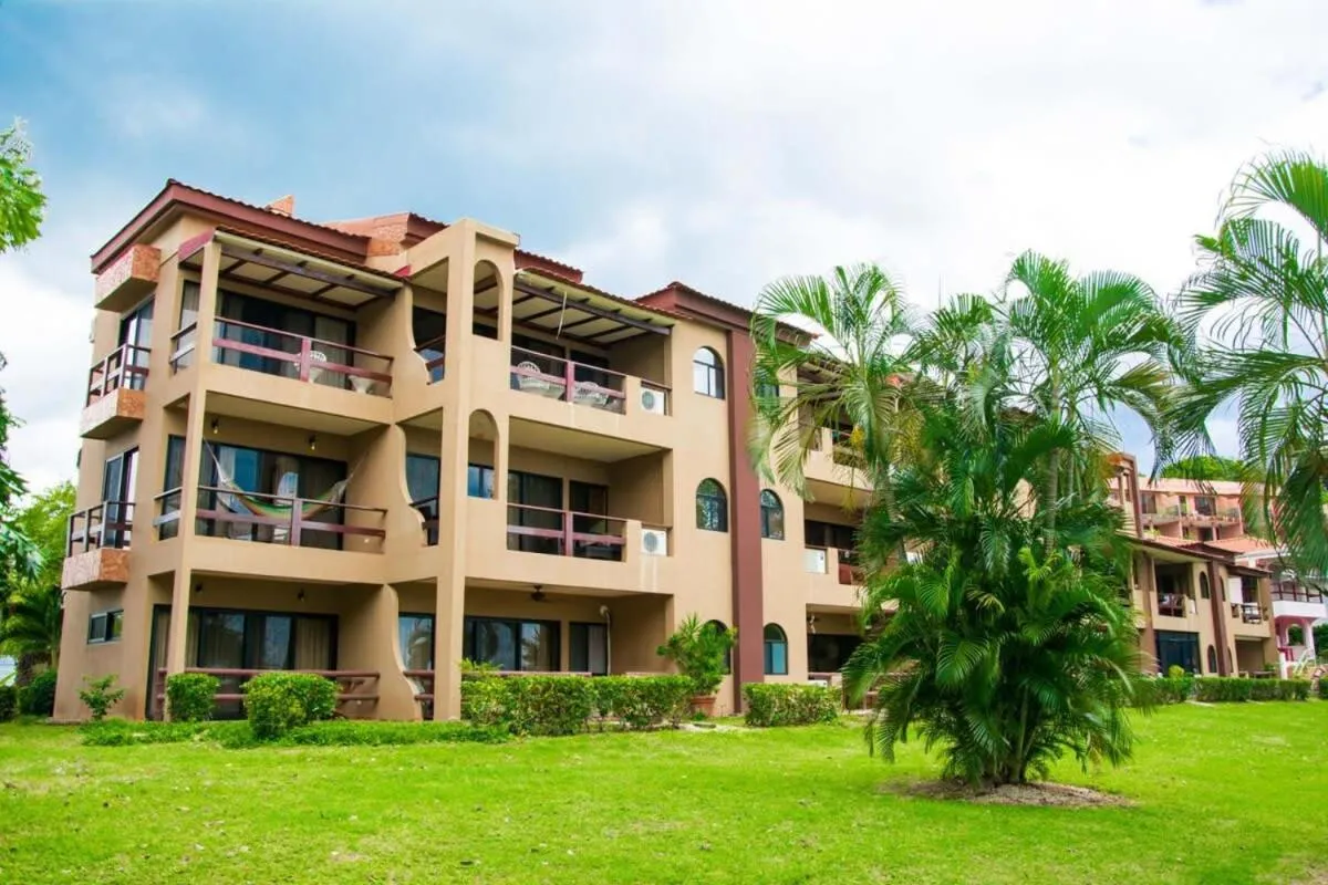 Elegant 3BR Beachfront Condo with Spacious Interior, Ocean-View Terrace & Direct Access to Playa Flamingo