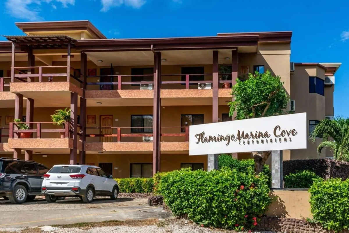Elegant 3BR Beachfront Condo with Spacious Interior, Ocean-View Terrace & Direct Access to Playa Flamingo