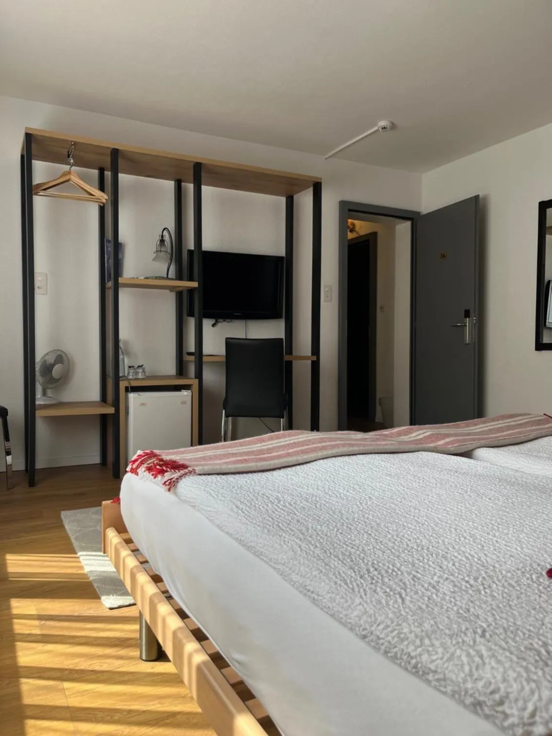 Bed in Hotel Europe Brig