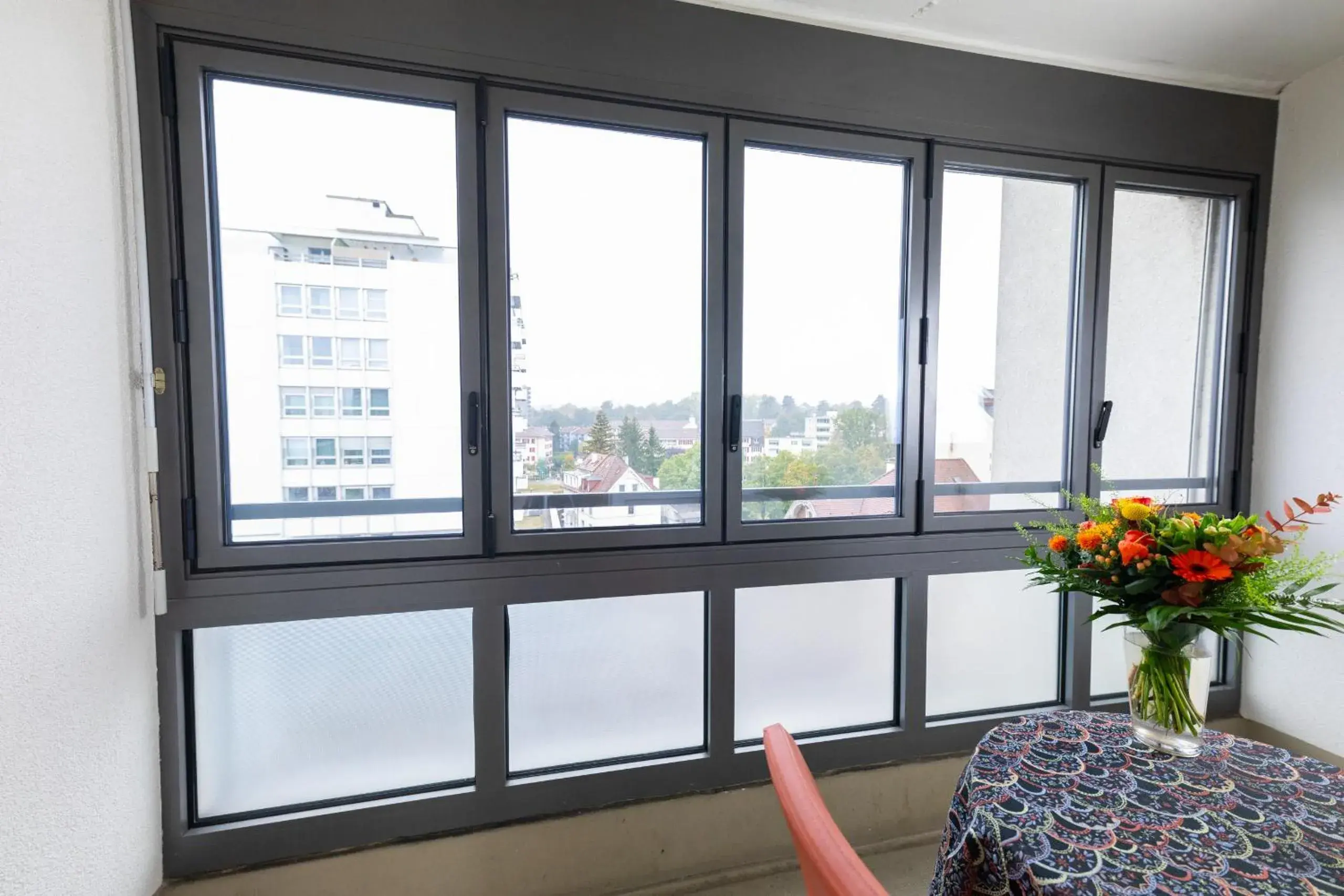 Modern Single Room with balcony in Hotel Alfa Modern Single Room with balcony in Hotel Alfa