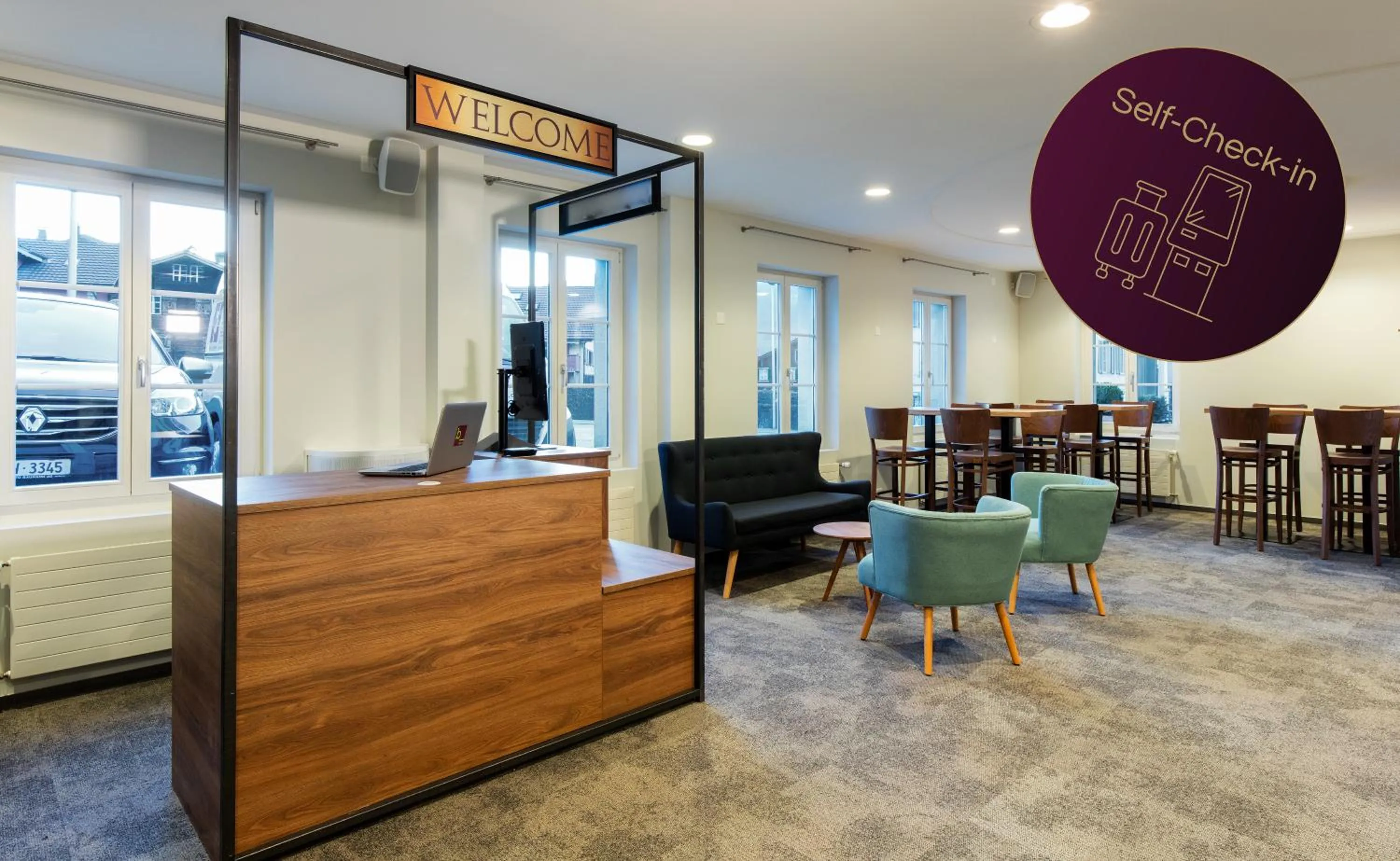 Lobby or reception in Hotel Kreuz by b-smart