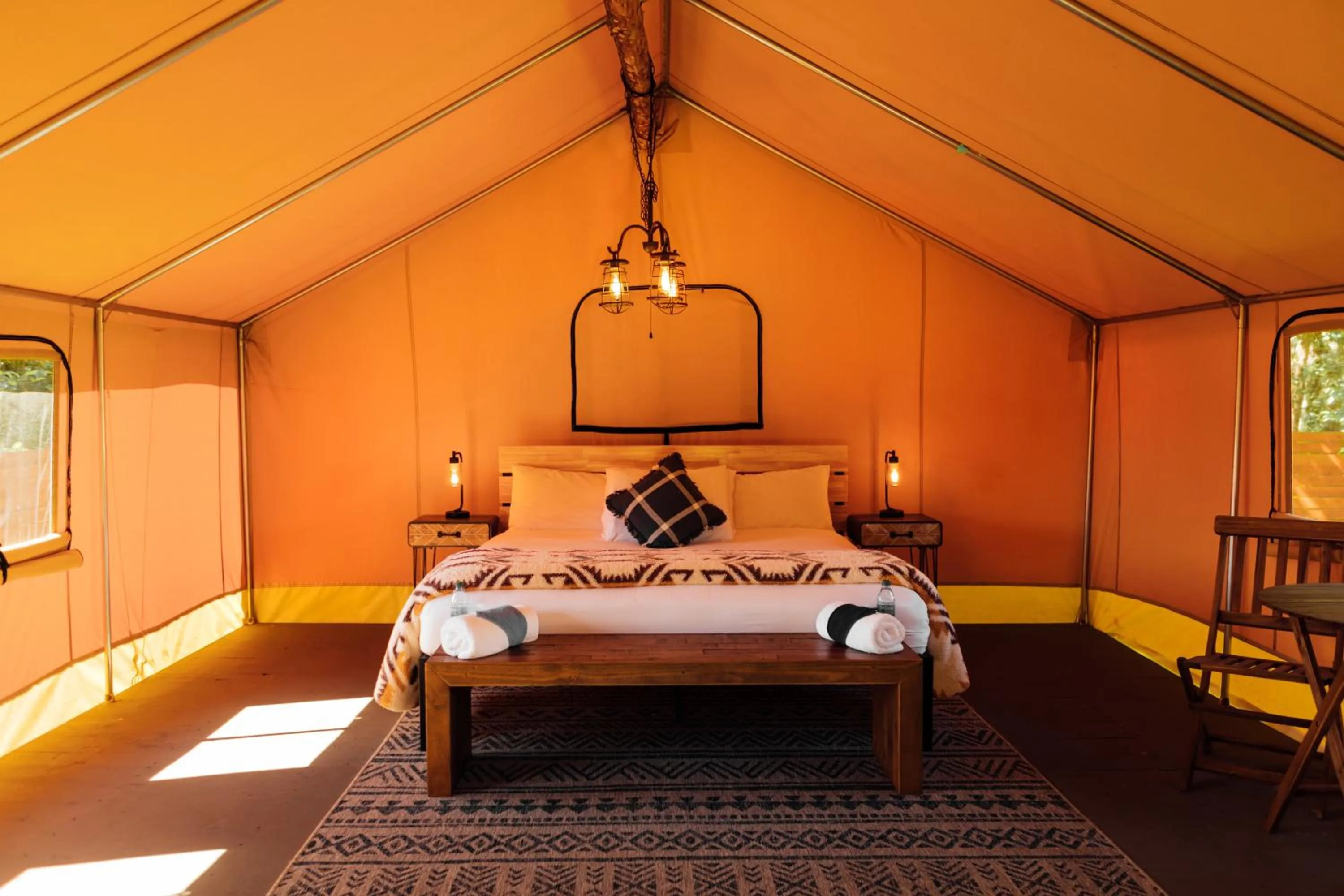 Bed in Pacific Dunes Resort