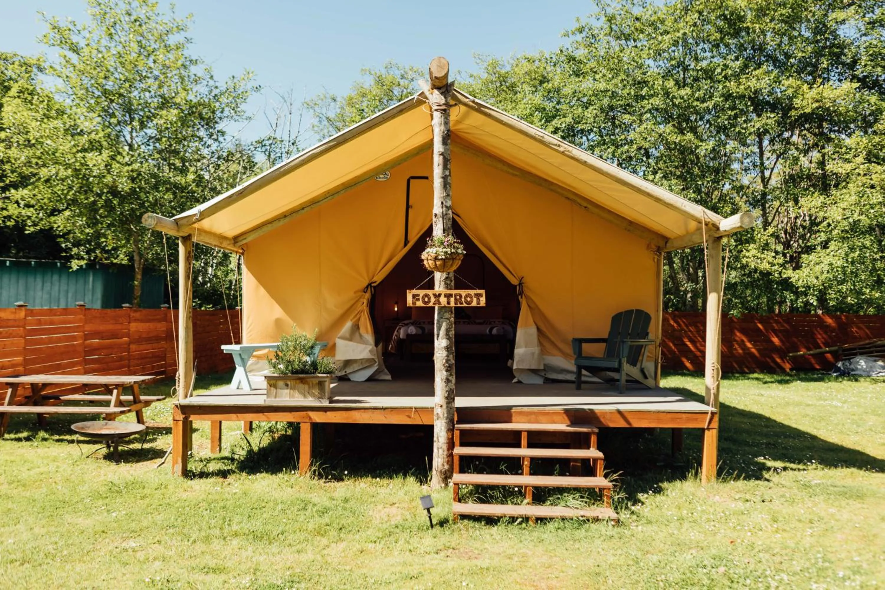 Facade/entrance in Pacific Dunes Resort