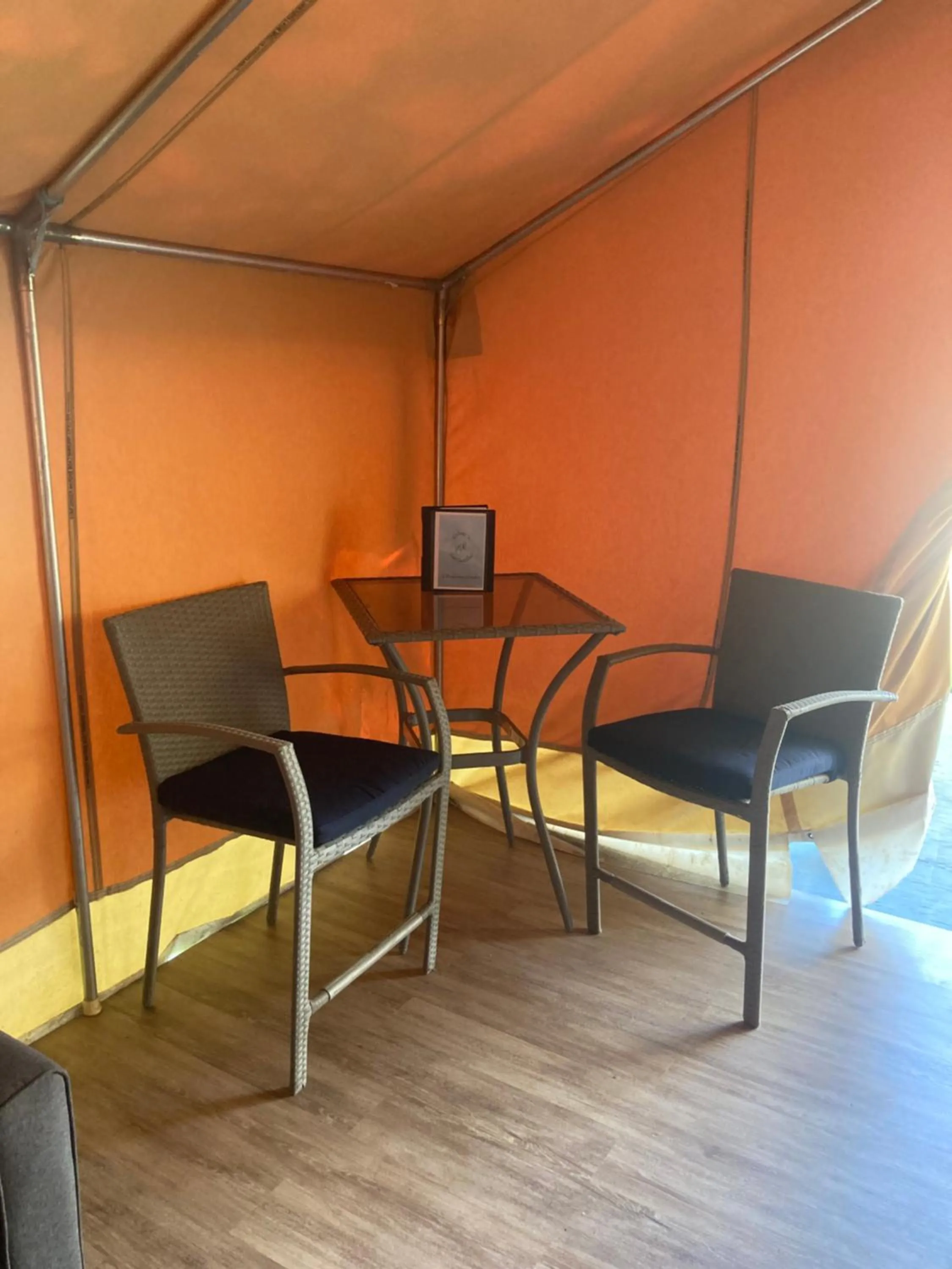 Seating area in Pacific Dunes Resort