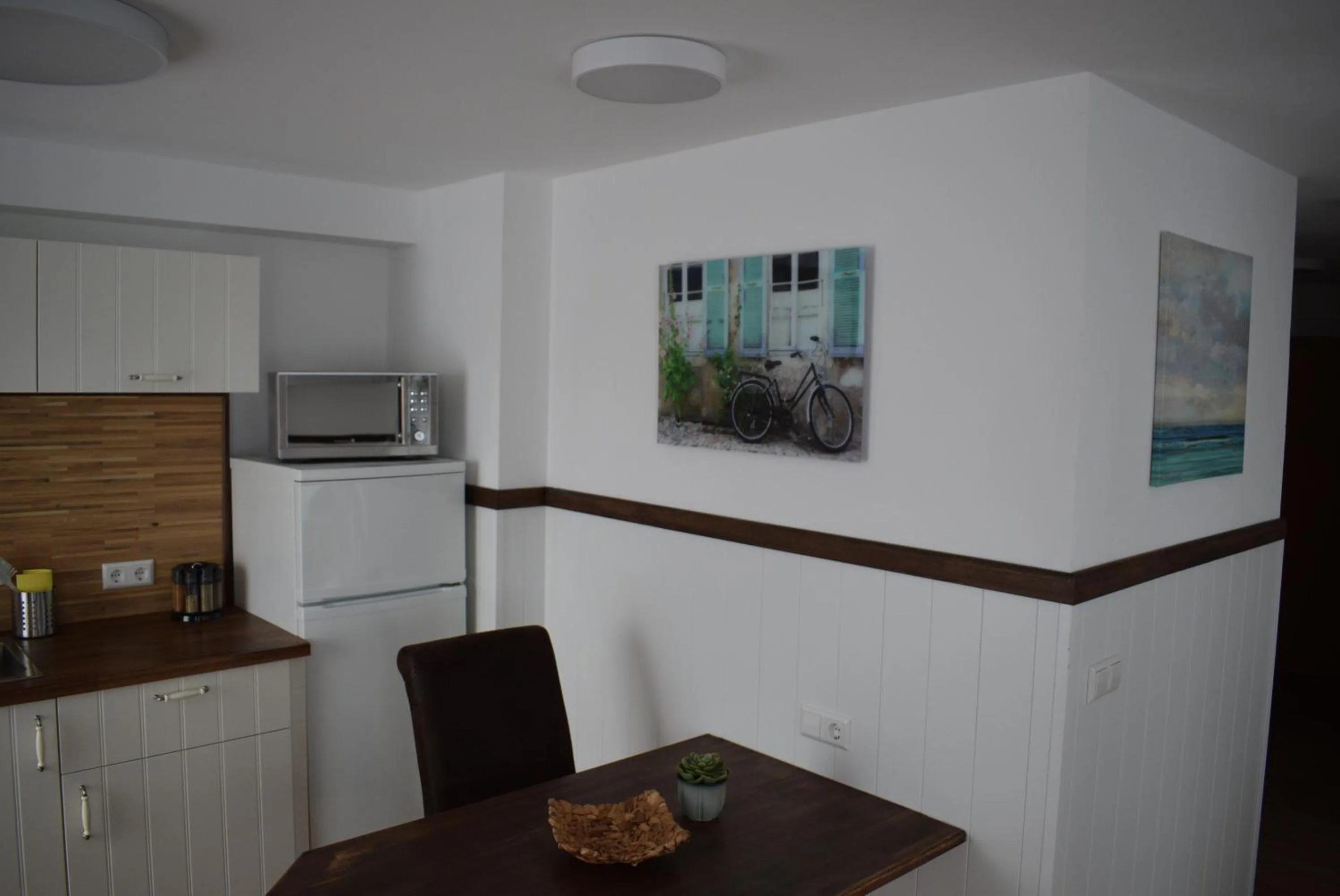 kitchen in Apartments mit Klimaanlage am Neckarufer, Schöne Aussicht