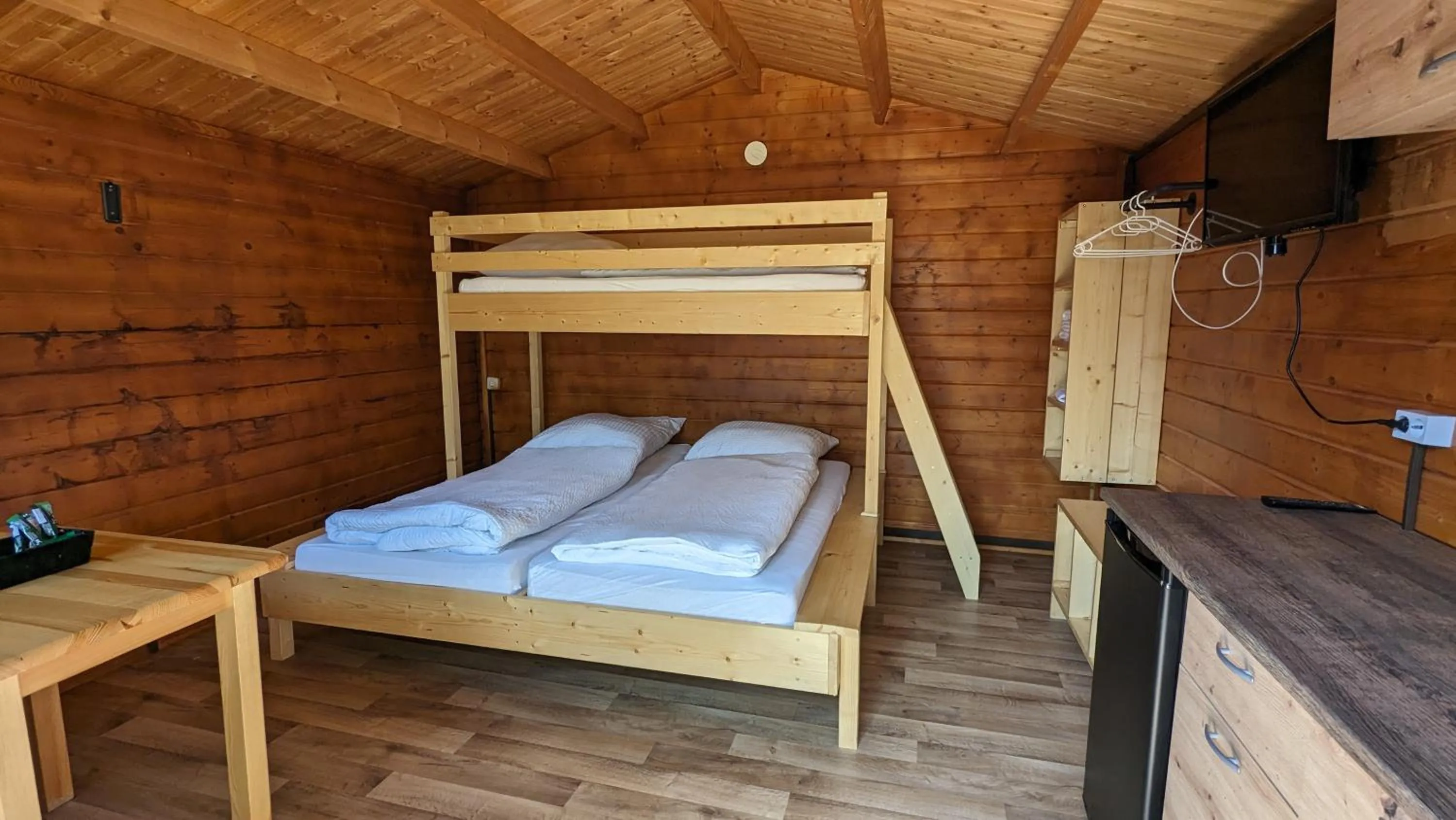 Bed in Forsthaus Thiemsburg im Nationalpark Hainich