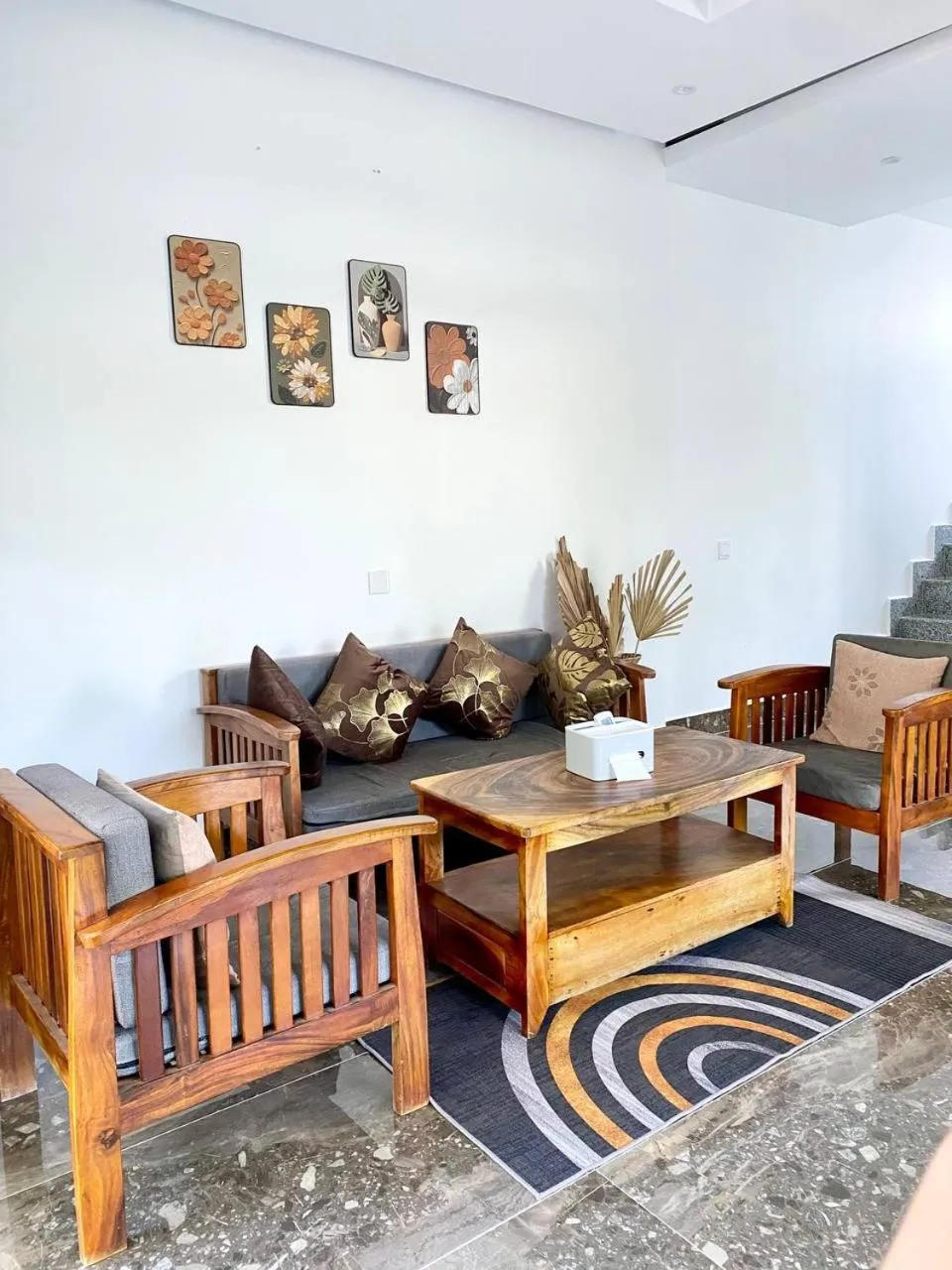 Living room in Raing Phnom Bungalow