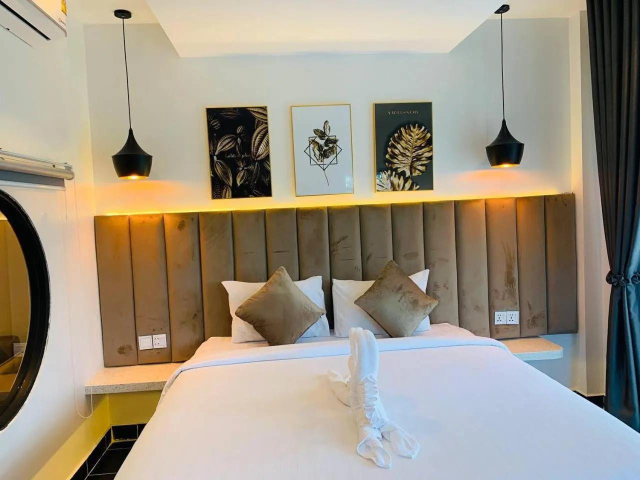 Bedroom, Bed in Raing Phnom Bungalow